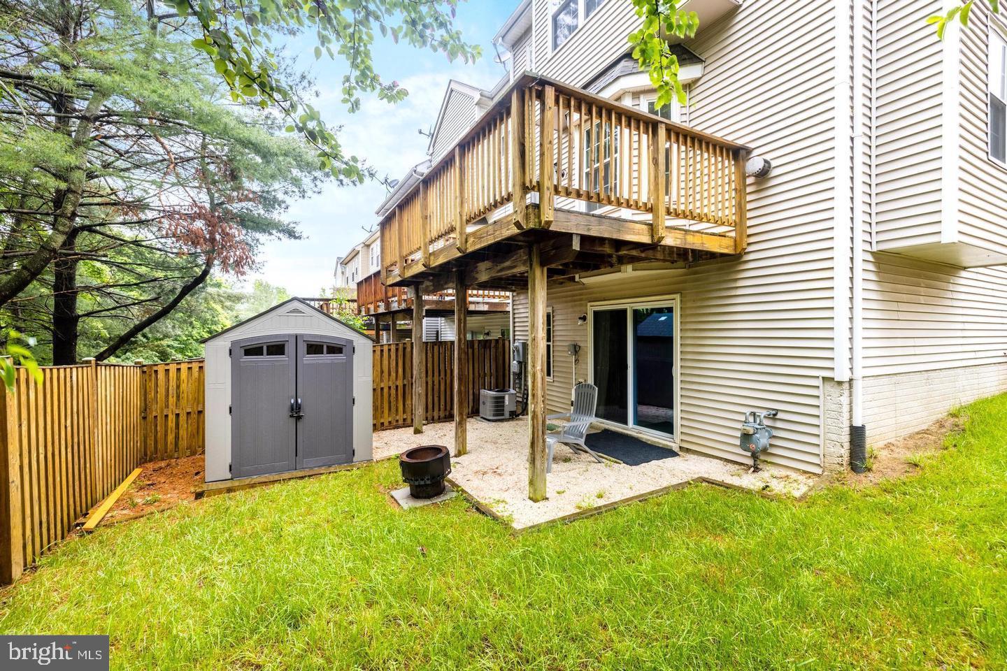 WAYSIDE VILLAGE - Residential Lease