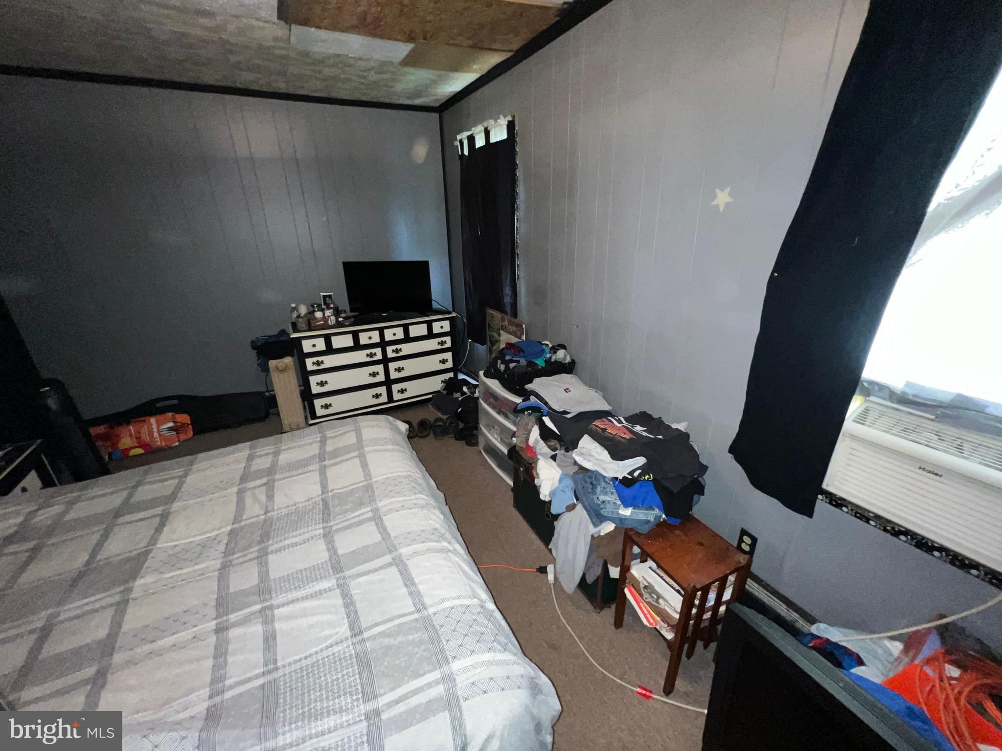 MOUNT CARMEL - Residential