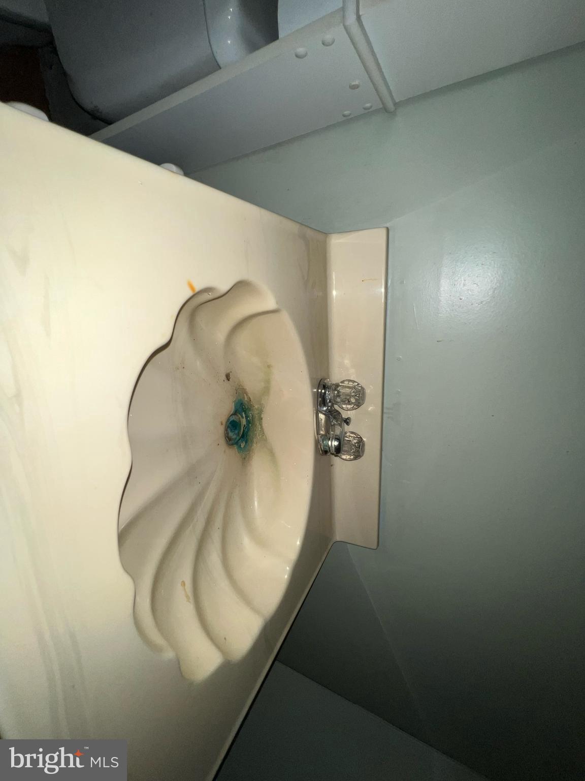 MOUNT CARMEL - Residential