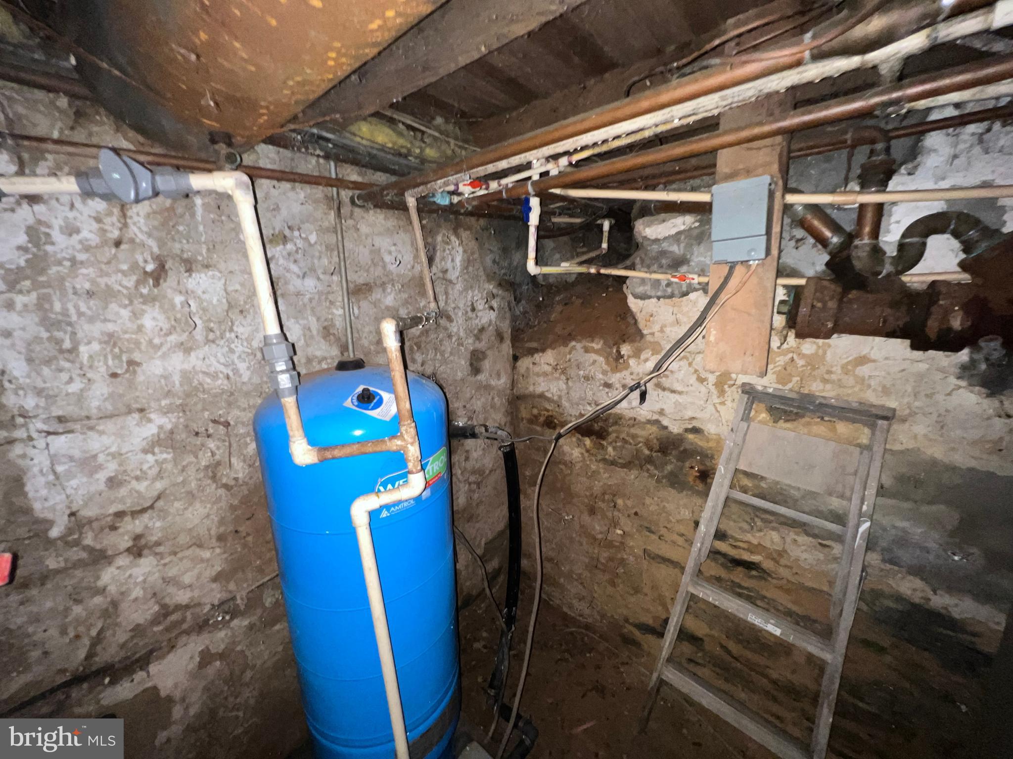 MOUNT CARMEL - Residential