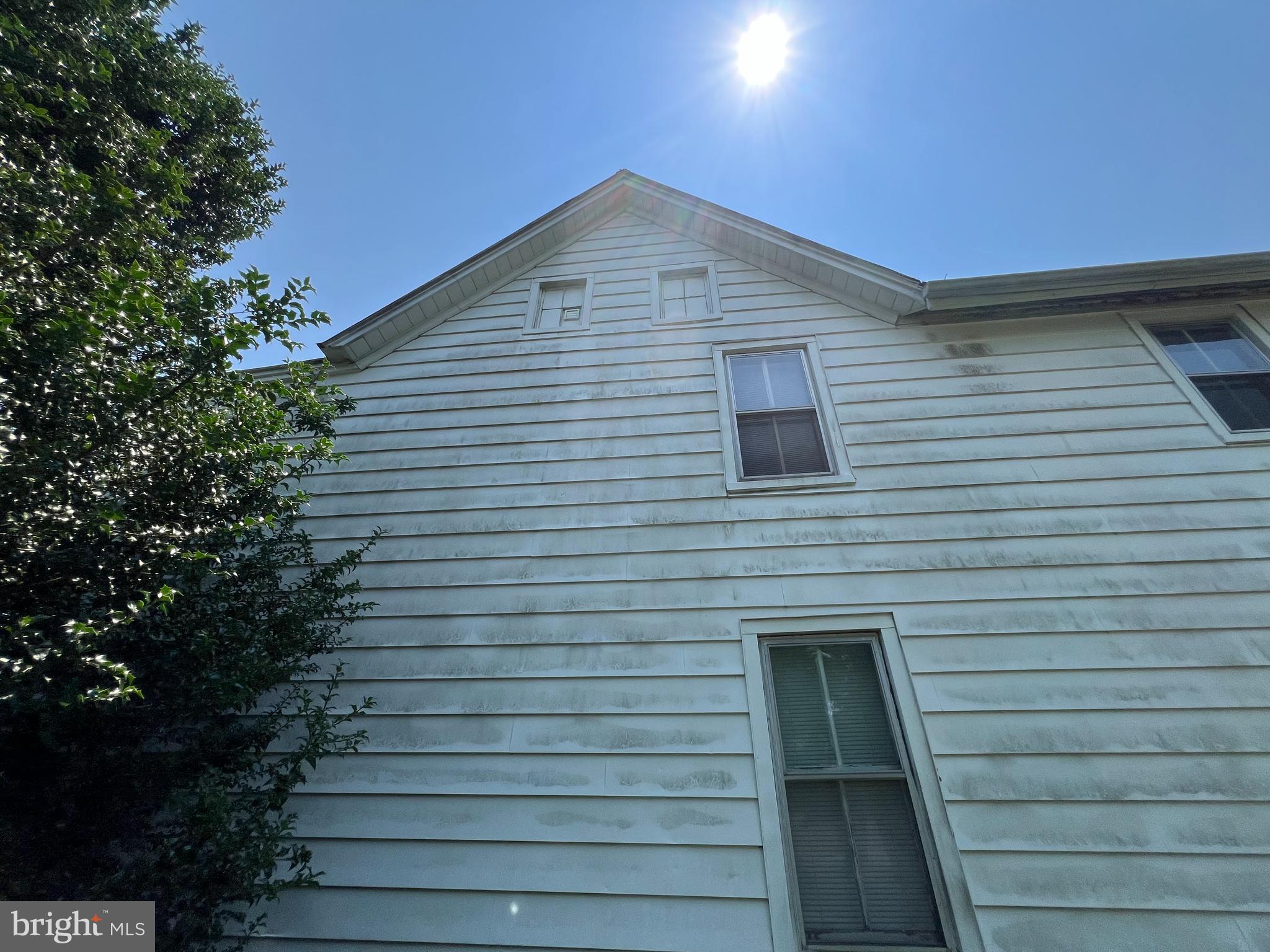 MOUNT CARMEL - Residential