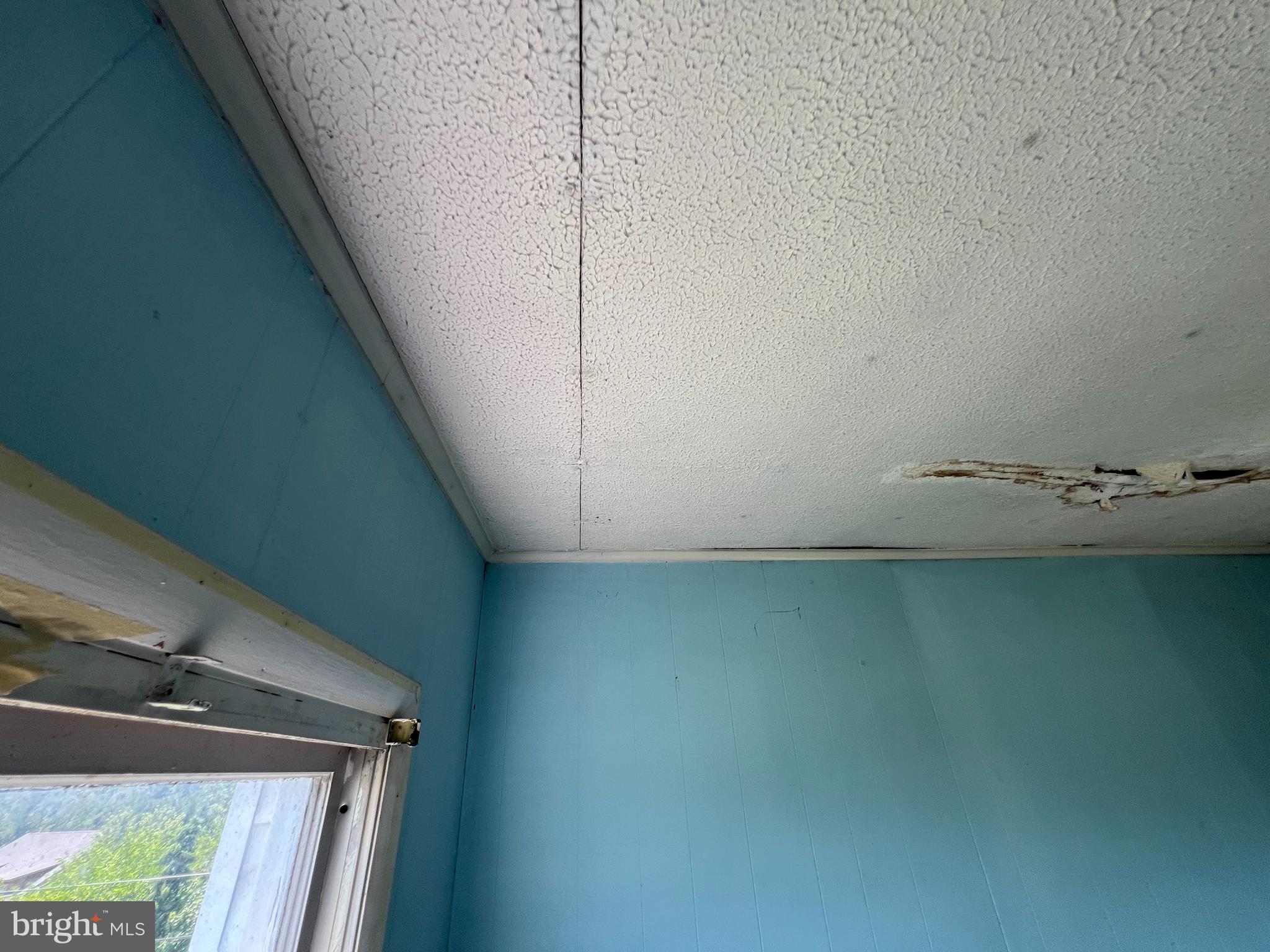 MOUNT CARMEL - Residential