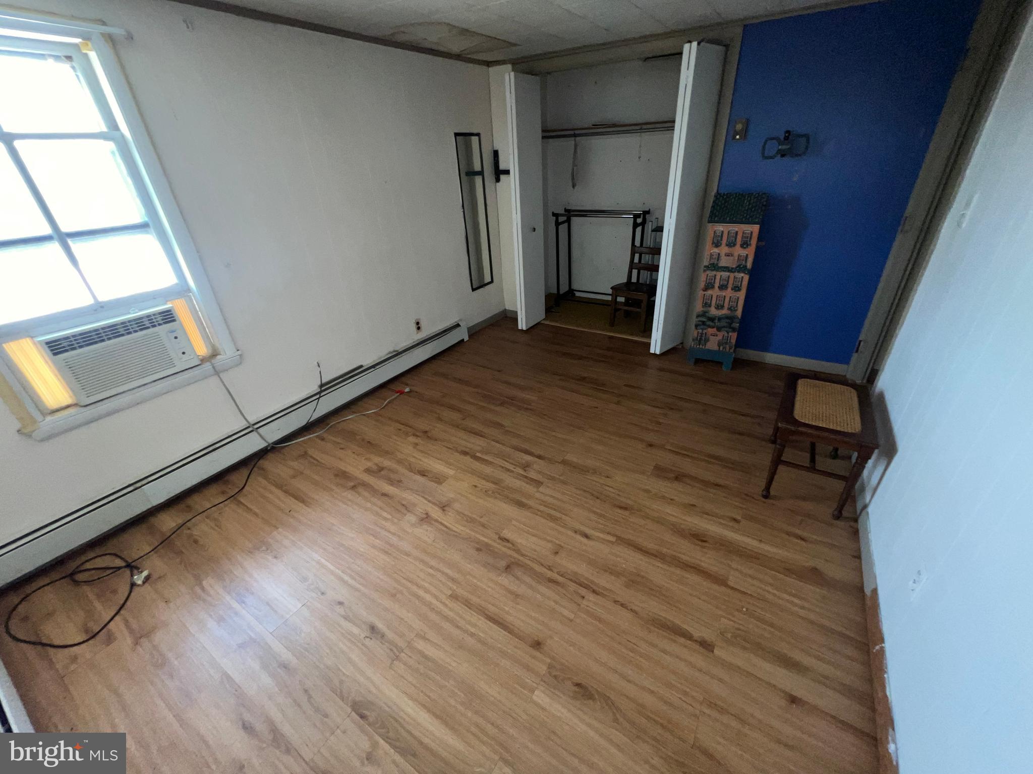 MOUNT CARMEL - Residential