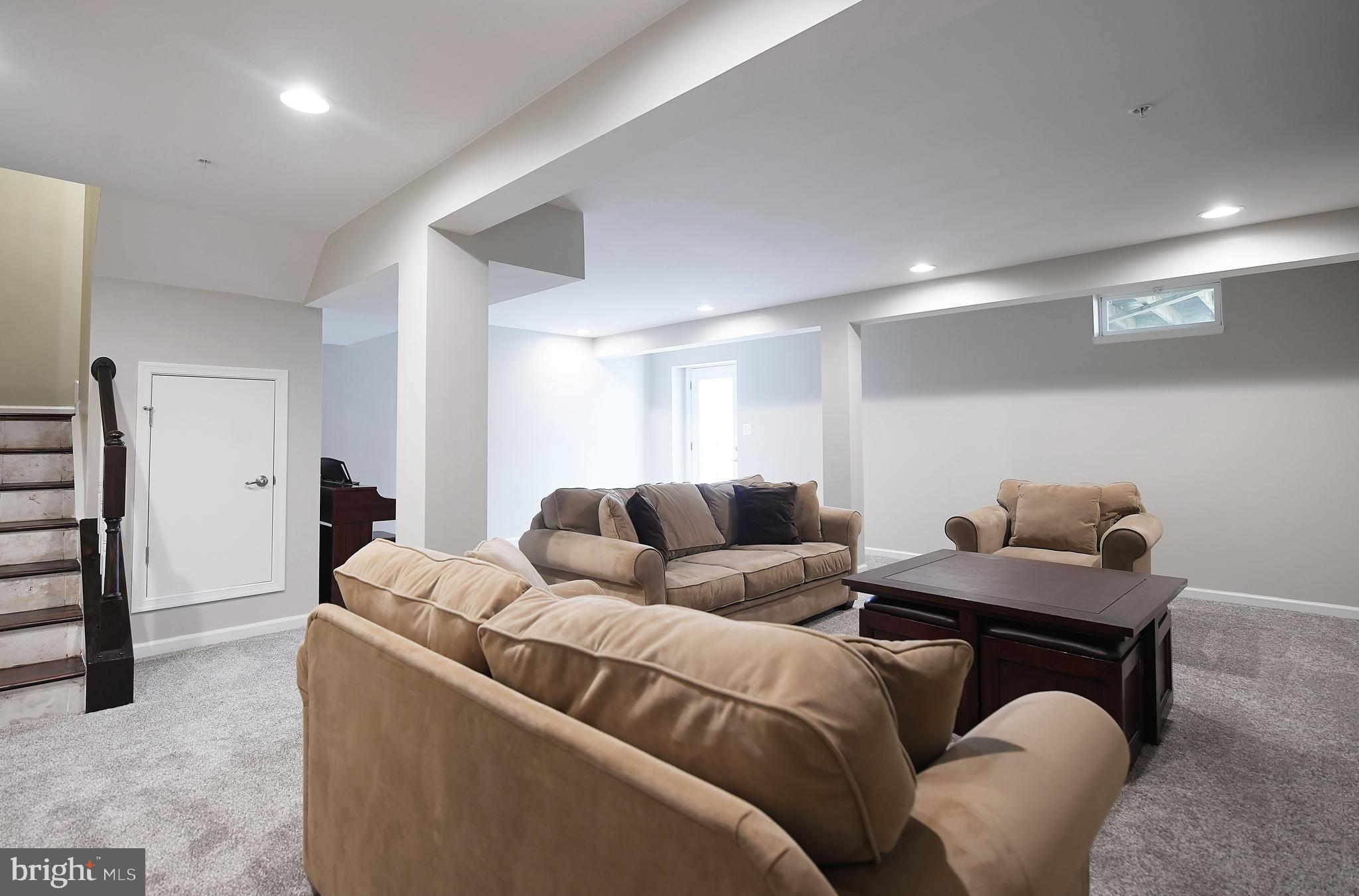 MAGNESS MILL - Residential