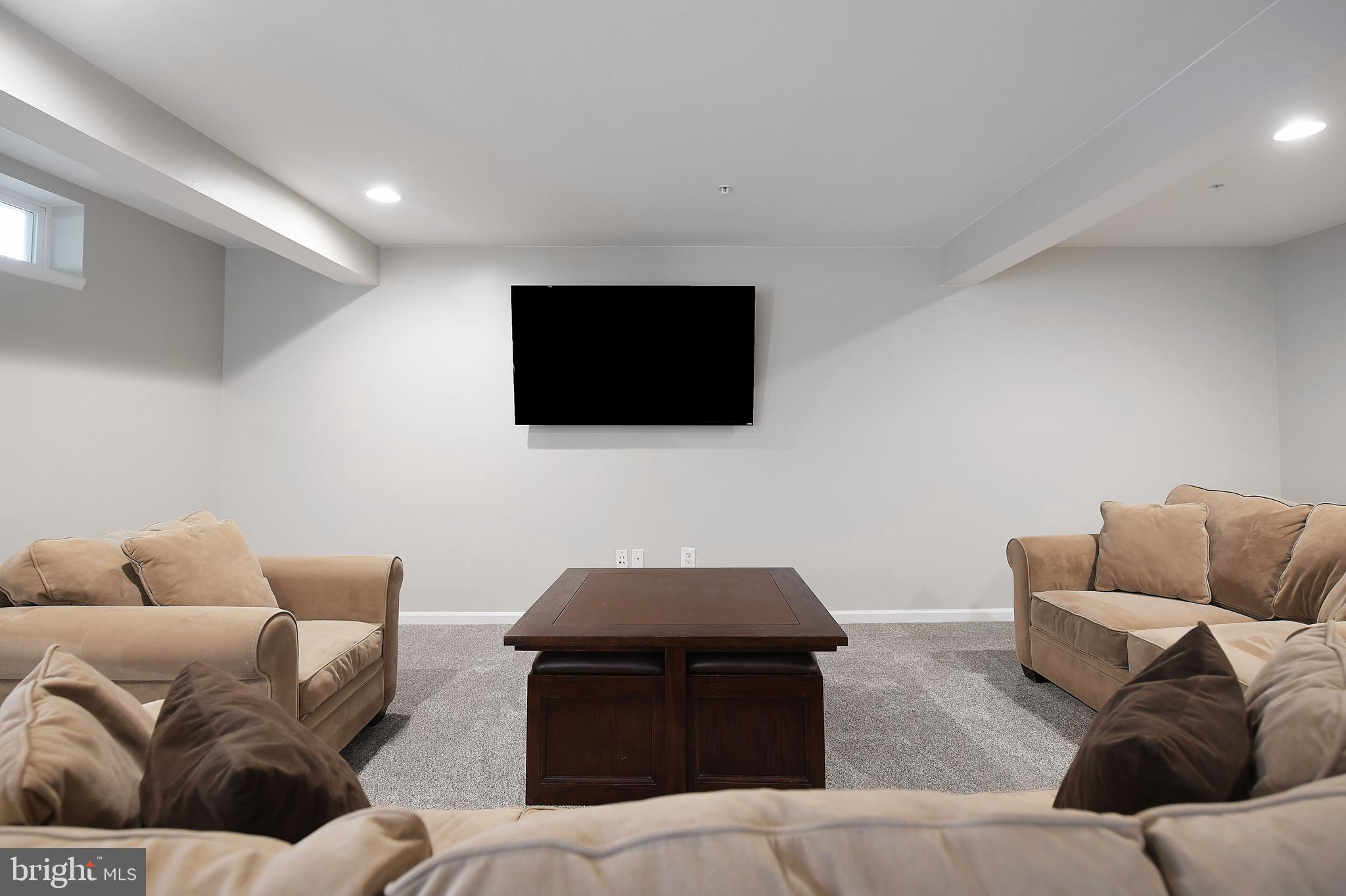 MAGNESS MILL - Residential