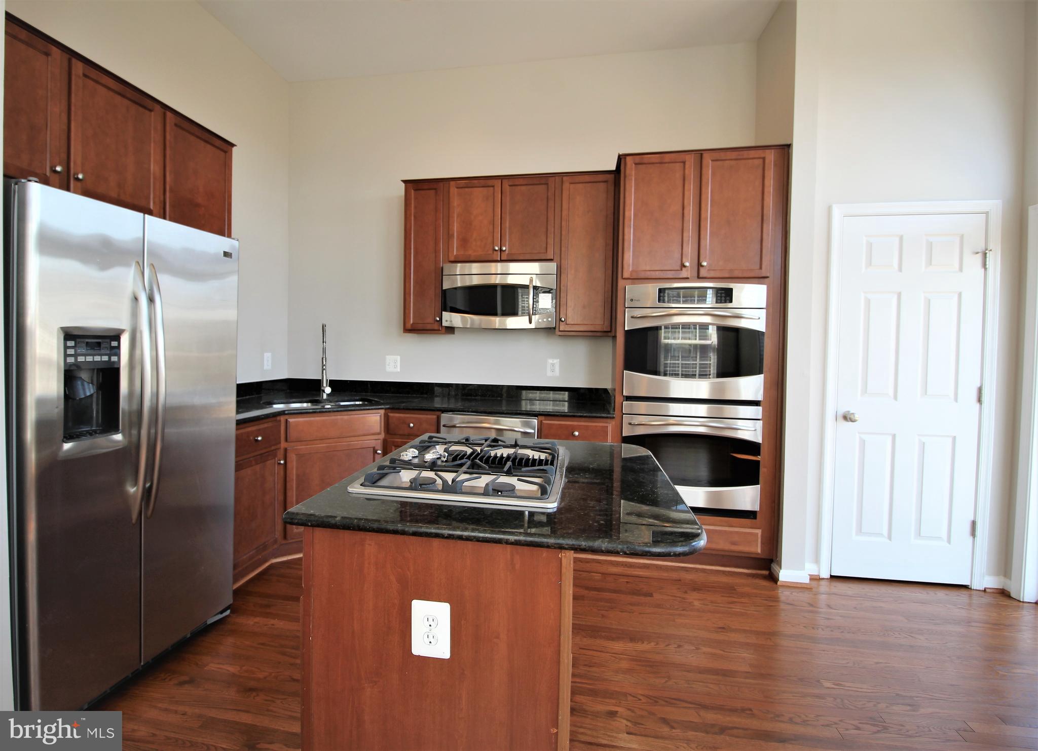 RIPPON LANDING - Residential