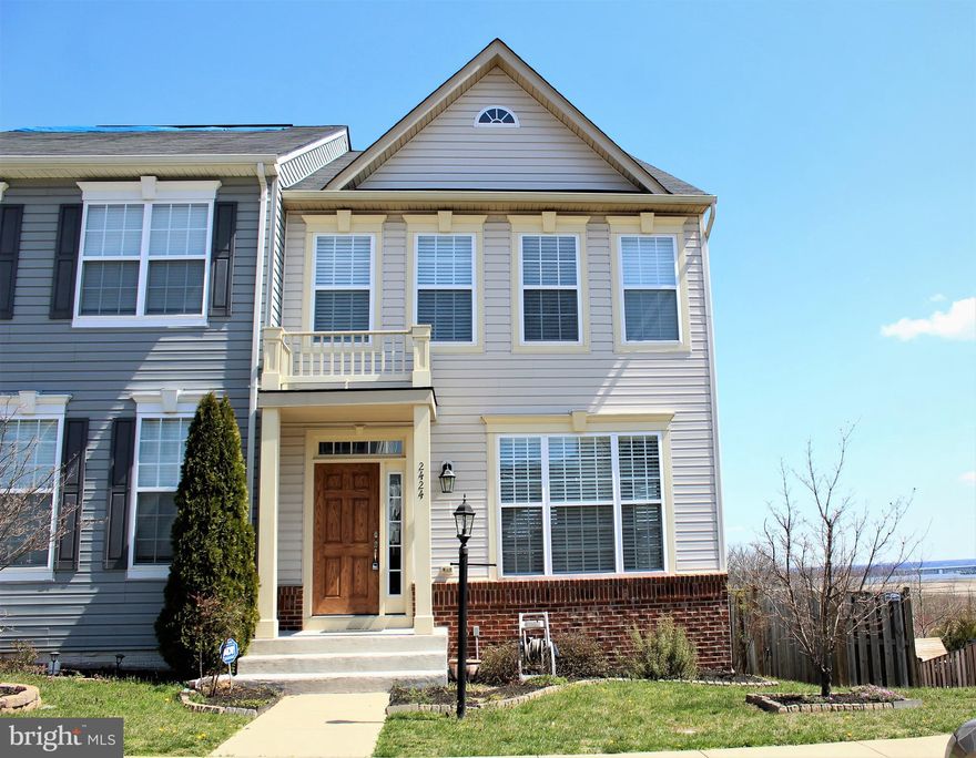 This amazing 3 bed 3.5 bath townhouse is sure to knock your socks off! Open floor plan living/dining/kitchen with hardwood floors on the main level. Crazy big deck is perfect for entertaining! Three upper bedrooms and 2 full baths and top floor laundry! Bonus room/rec room & full bath on lower level. Shopping, restaurants, Stonebridge, Wegman's, & close to Potomac Mills. VRE transit less than a mile away for DC commuters! View the newly constructed Neabsco Boardwalk from the back yard! Tenant occupied until 9/30/2023.