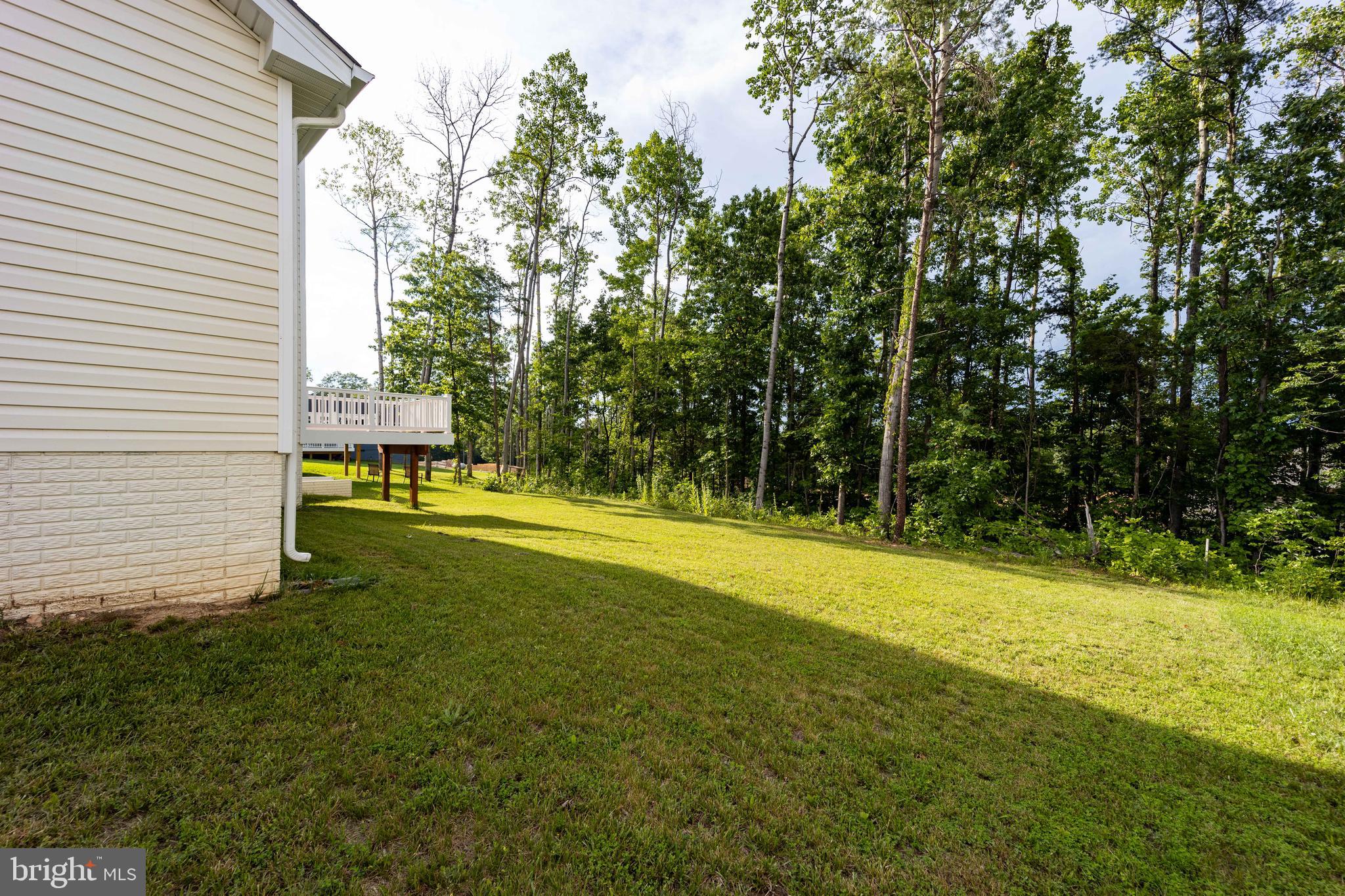 MIDDLE CREEK MANOR - Residential