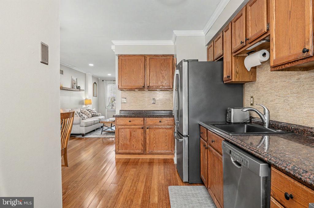 COUNTRY CREEK - Residential