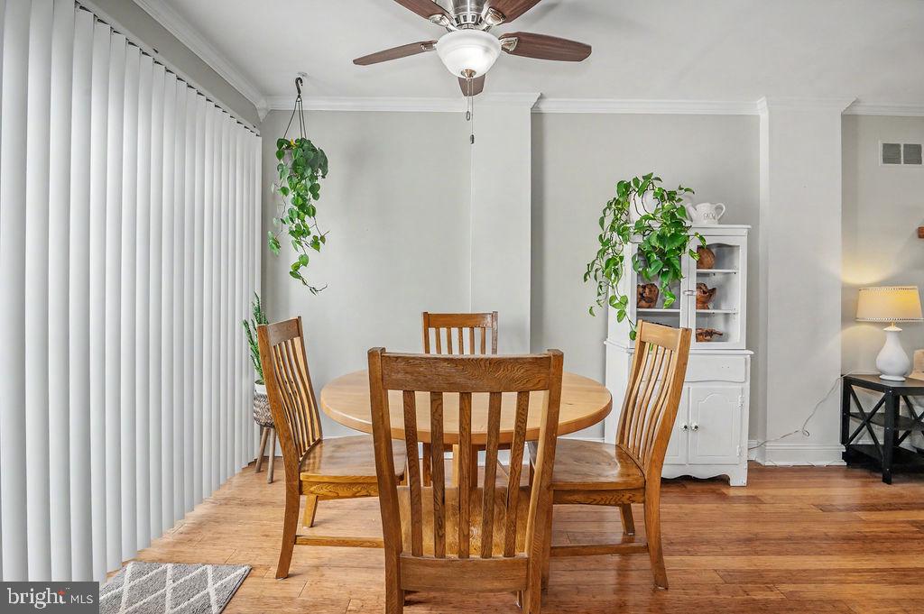 COUNTRY CREEK - Residential