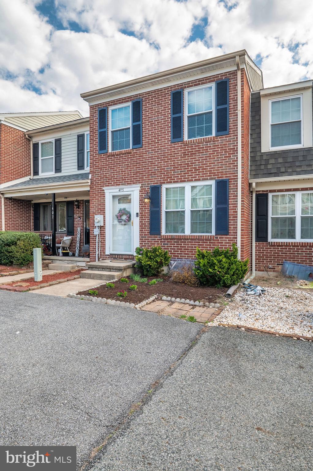 COUNTRY CREEK - Residential