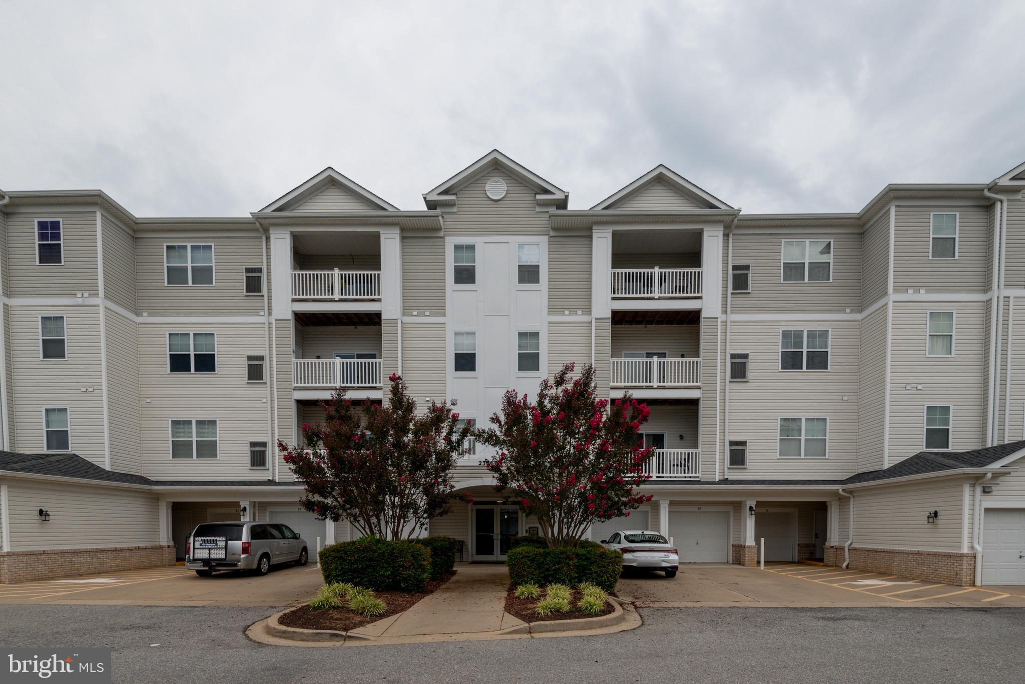 This top floor condo has an unexpected level customization. Extra Cabinetry built in with a wine refrigerator adds extra storage and counter space. Private garage. No Grass cutting, no leaves to rake, no snow to shovel, Live Maintenance free. Let Someone else take care of everything for you. Clubhouse for your workouts. Party room in the clubhouse. Balcony for your outdoor enjoyment, Garage Number 10.