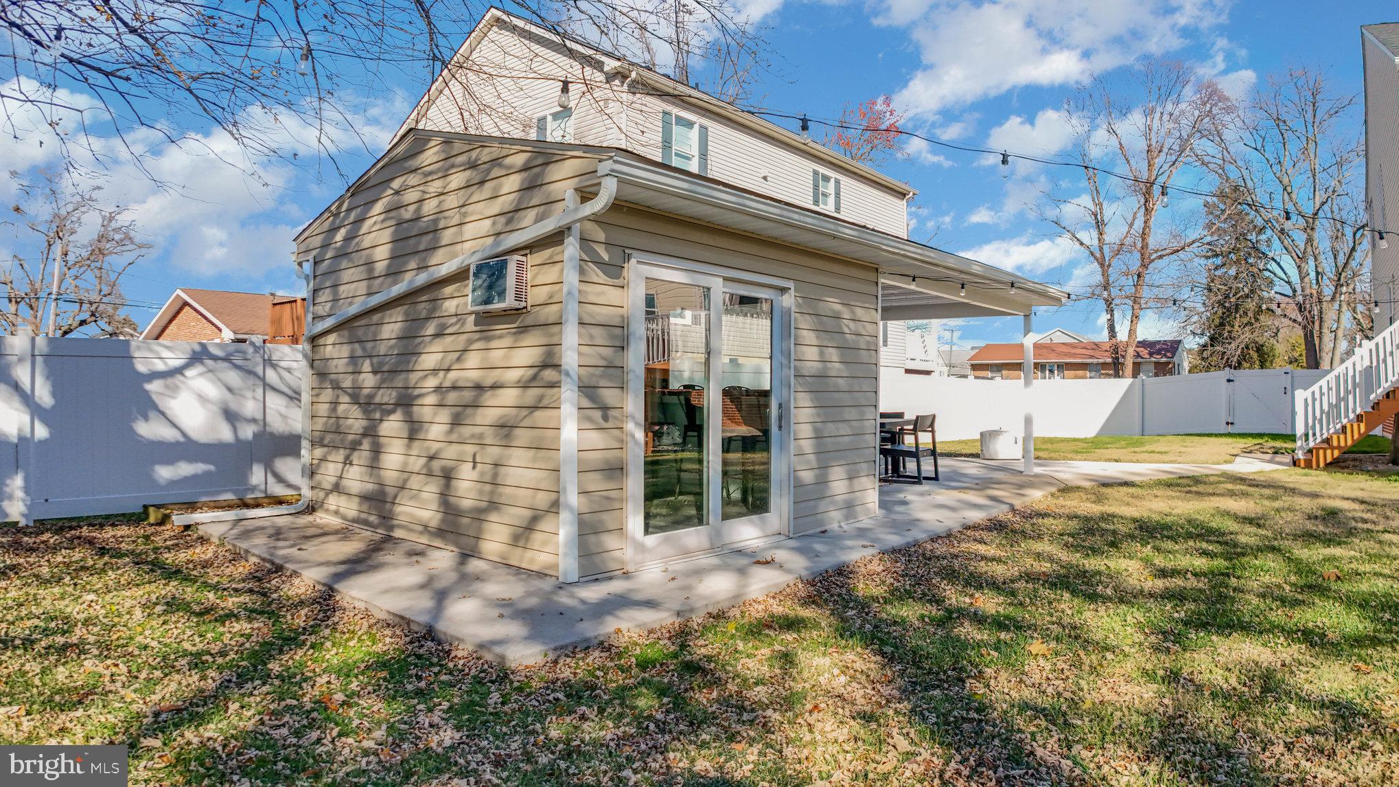 MILLERS ISLAND - Residential