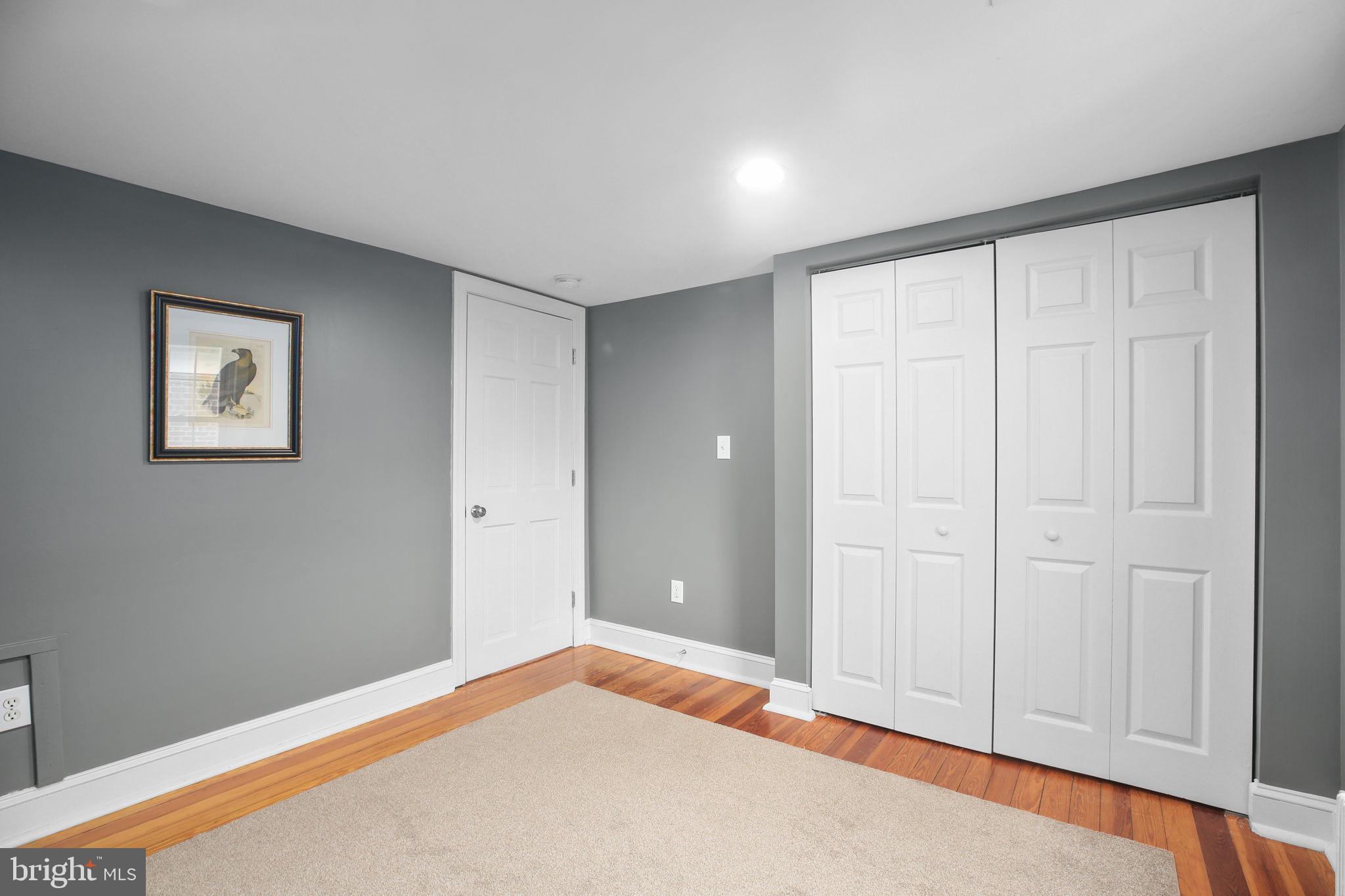 COLLEGE TERRACE - Residential