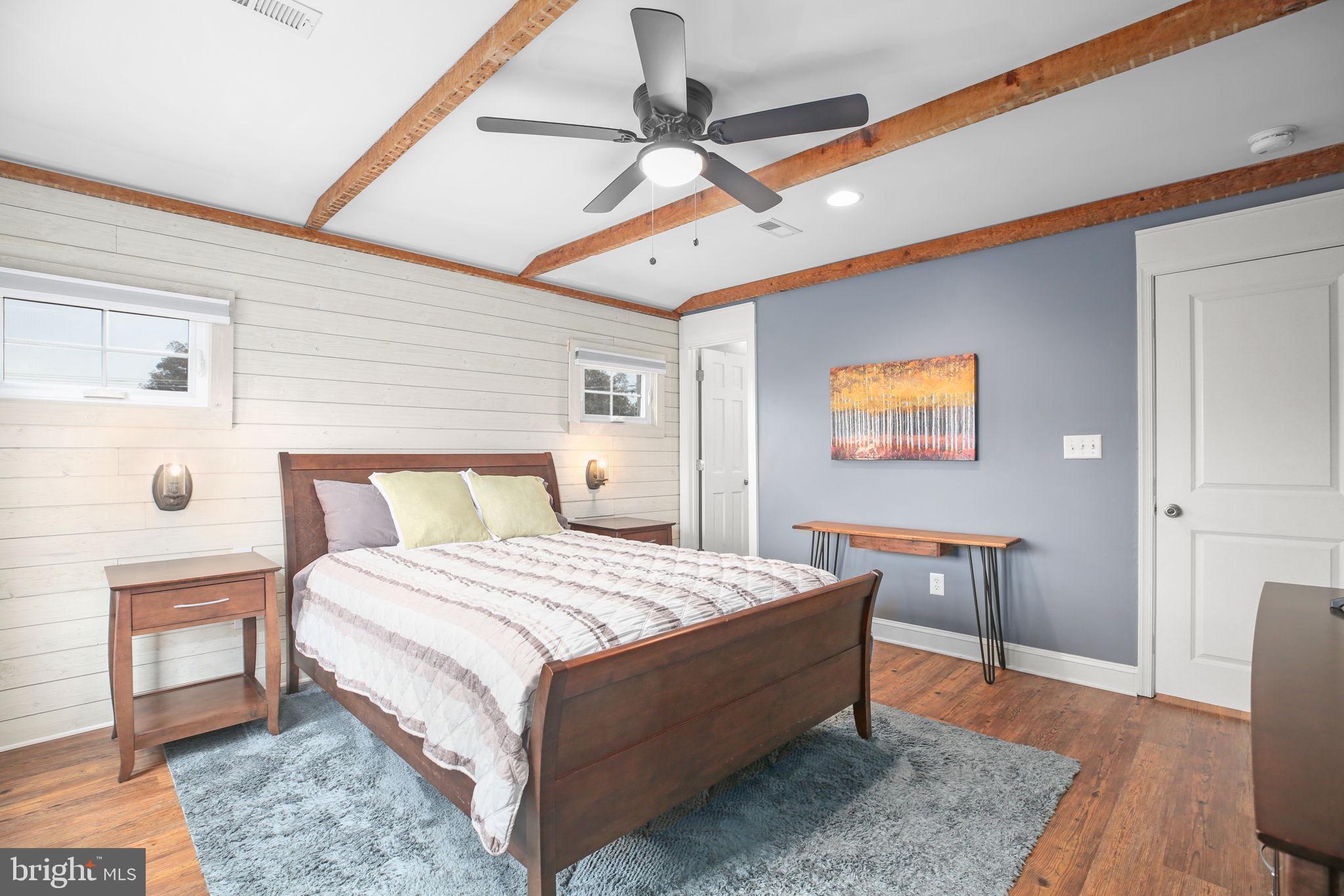 COLLEGE TERRACE - Residential