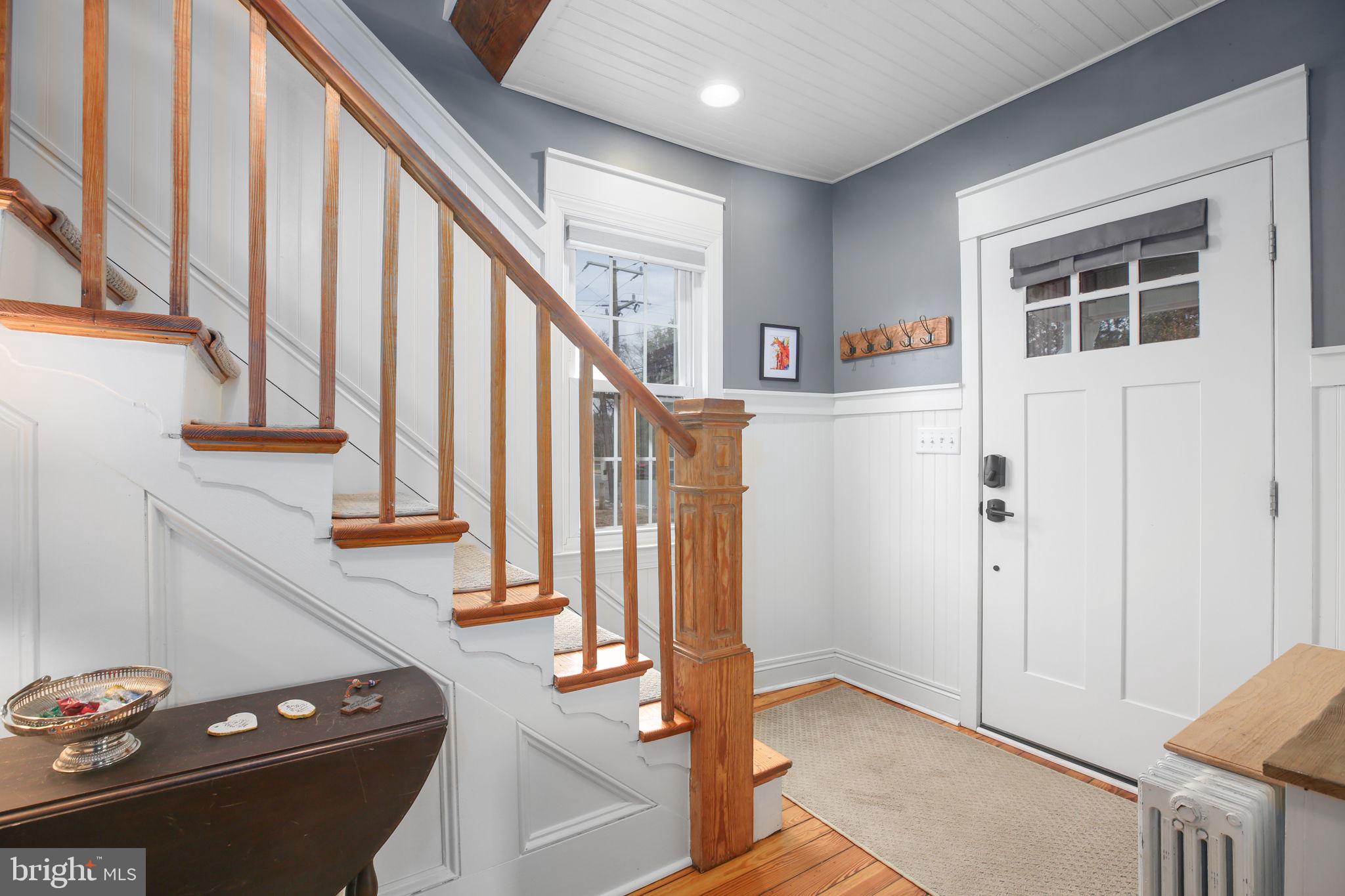 COLLEGE TERRACE - Residential