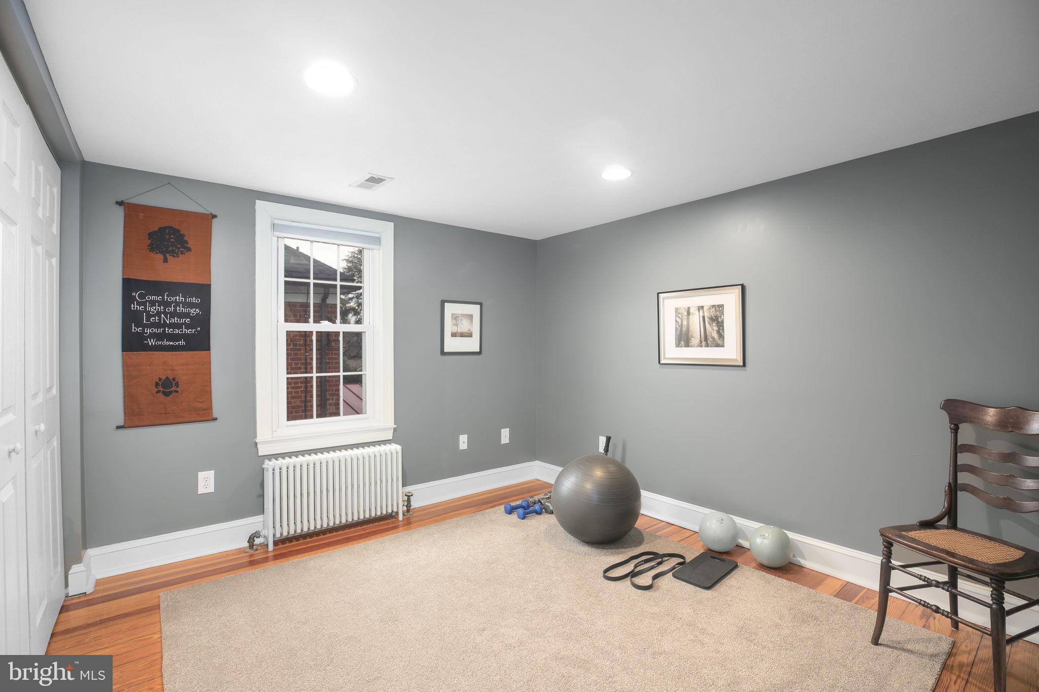 COLLEGE TERRACE - Residential