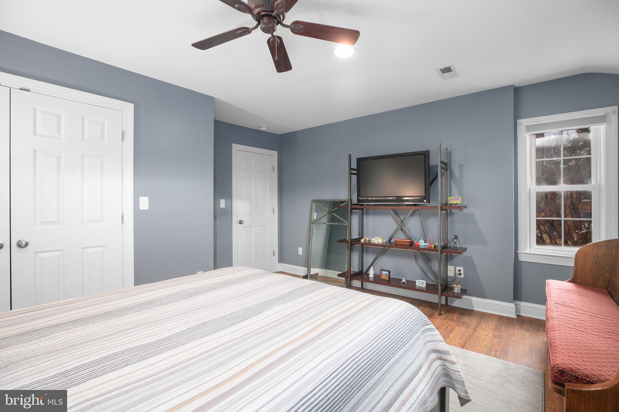 COLLEGE TERRACE - Residential