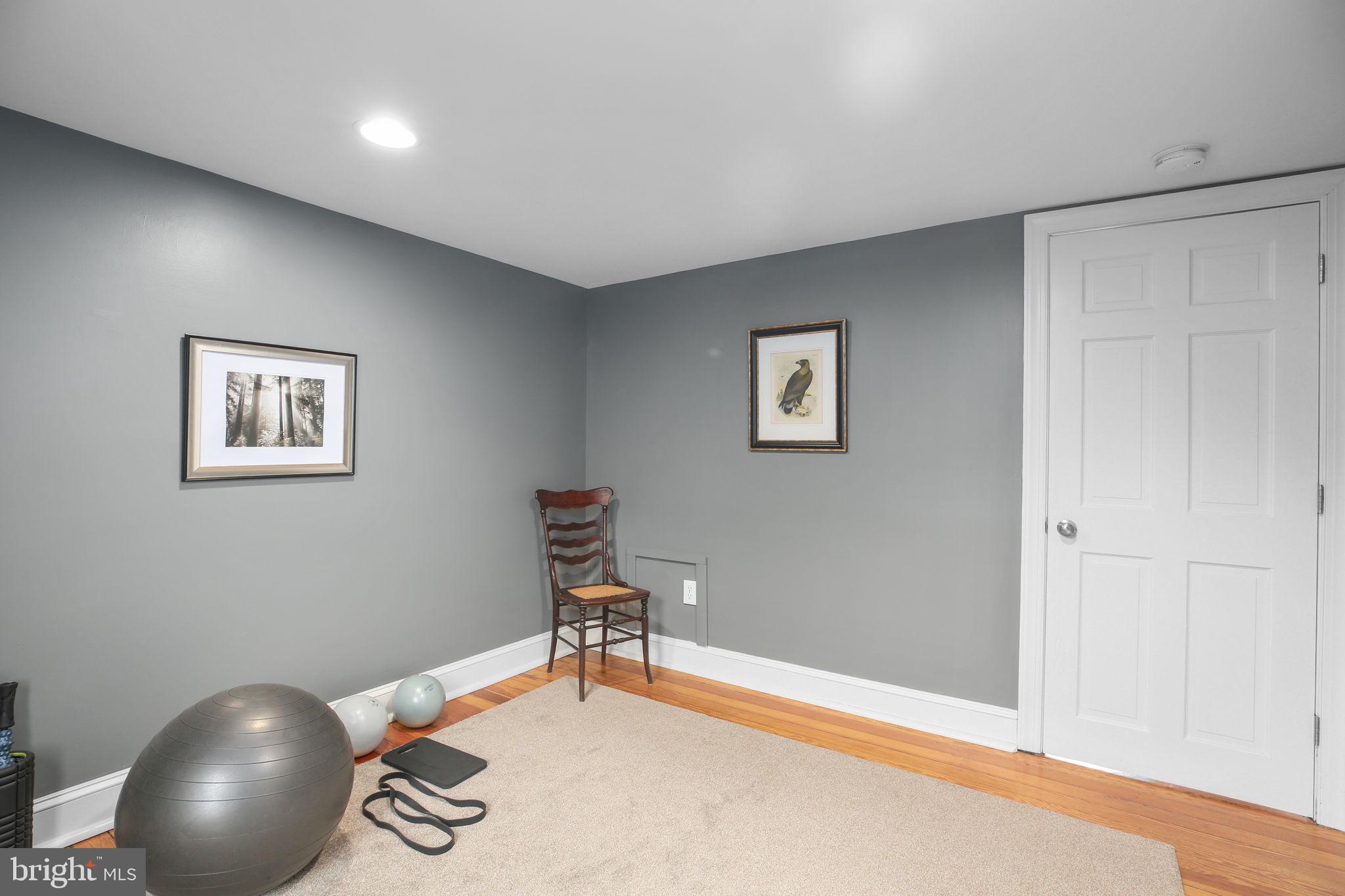 COLLEGE TERRACE - Residential