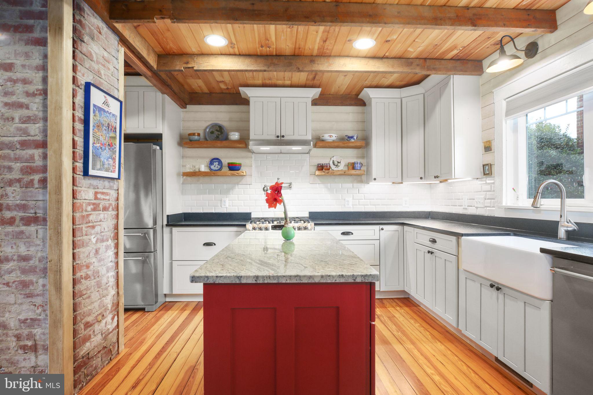 COLLEGE TERRACE - Residential