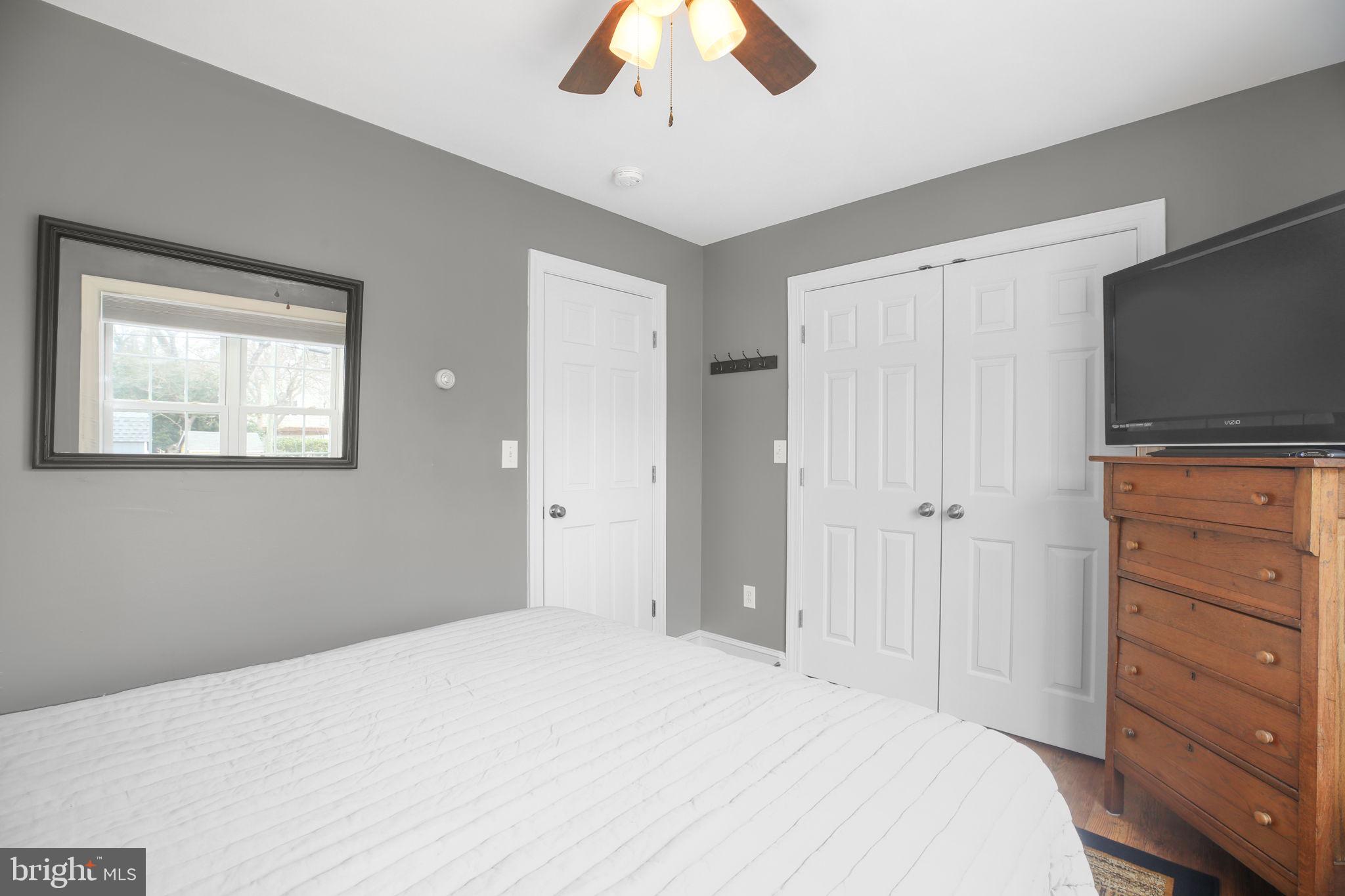 COLLEGE TERRACE - Residential