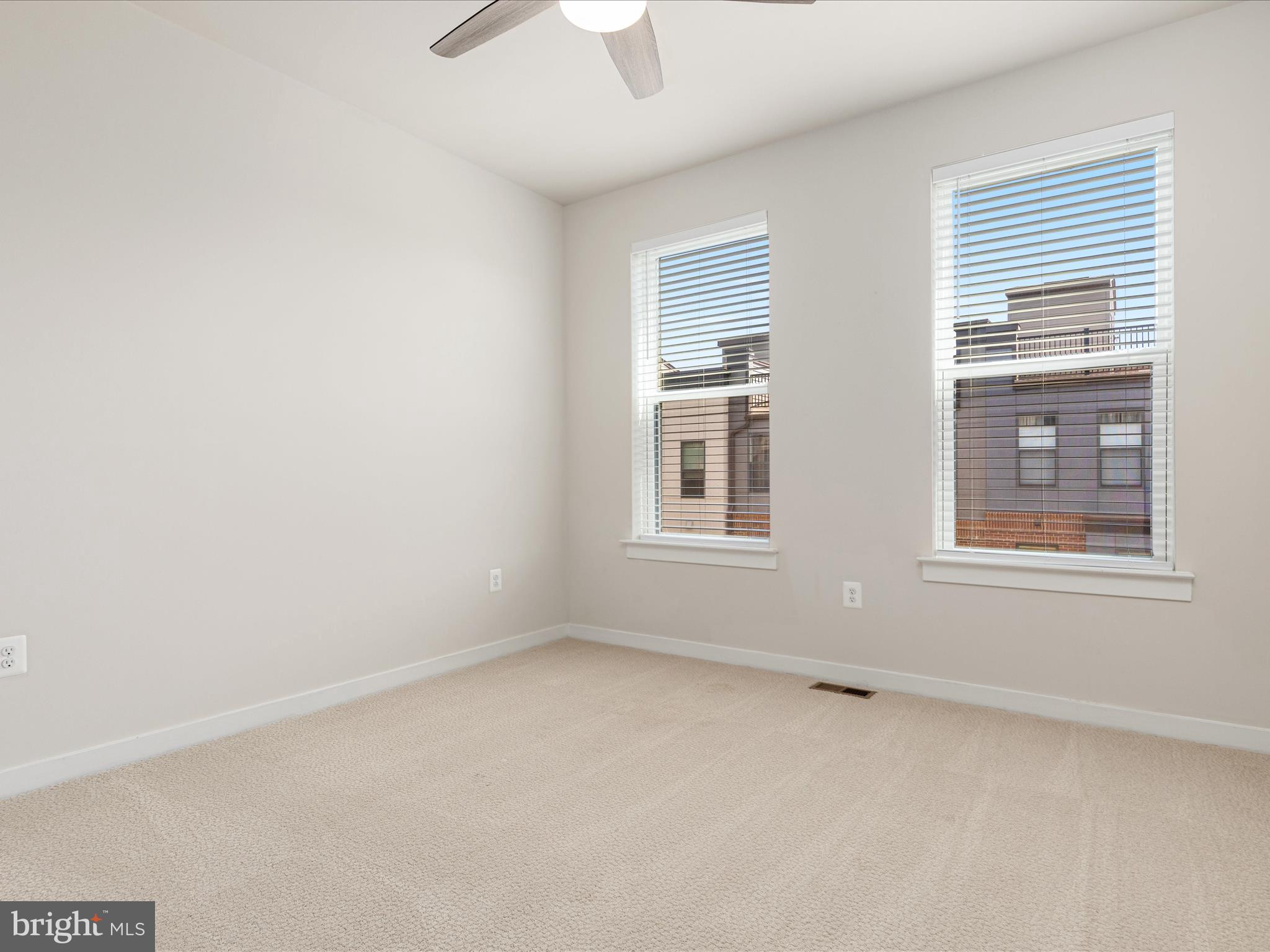 ASHBROOK PLACE - Residential Lease