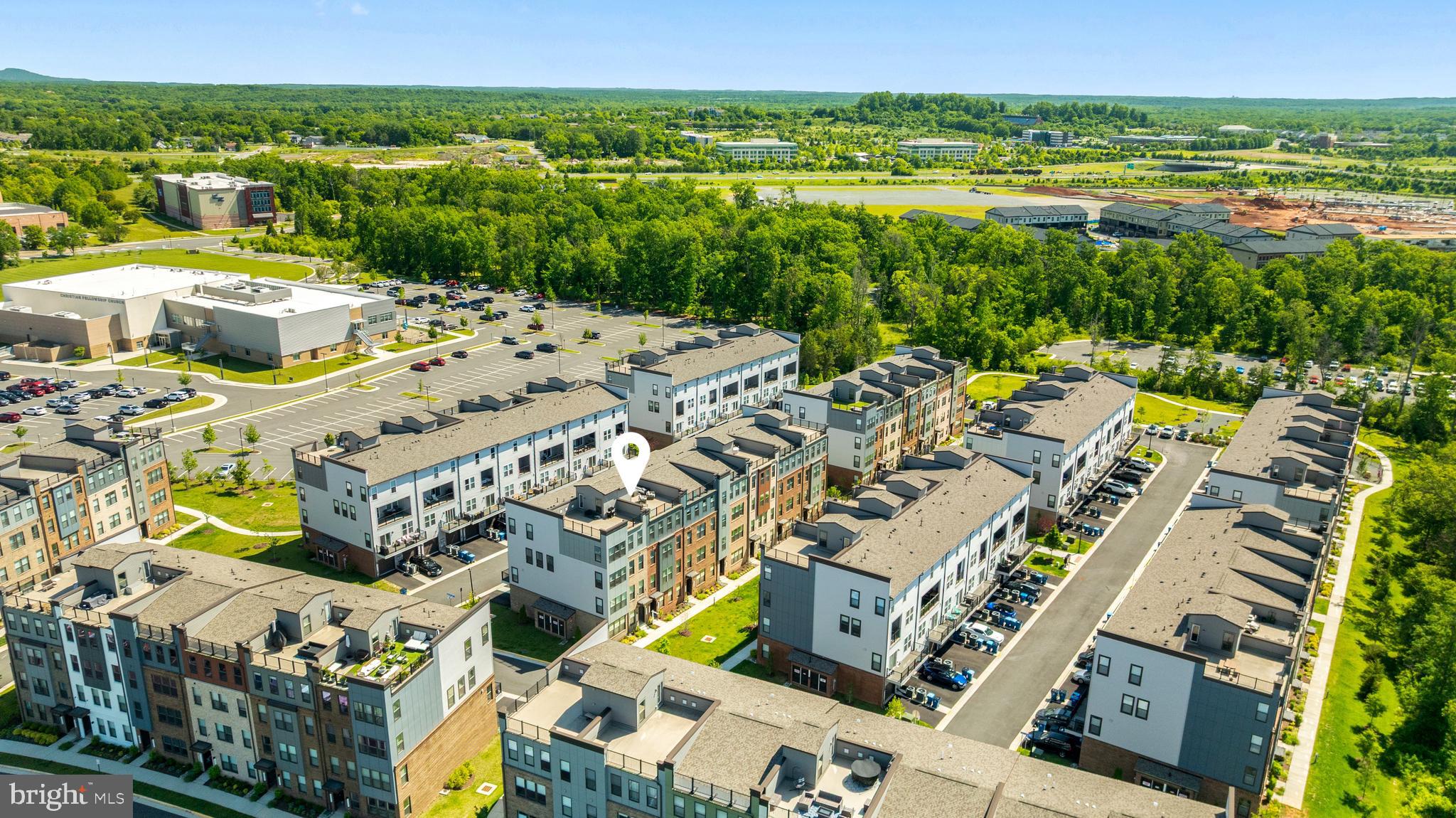 ASHBROOK PLACE - Residential Lease