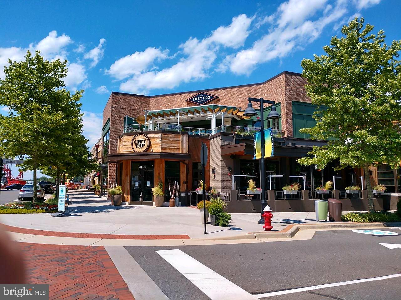 ASHBROOK PLACE - Residential Lease