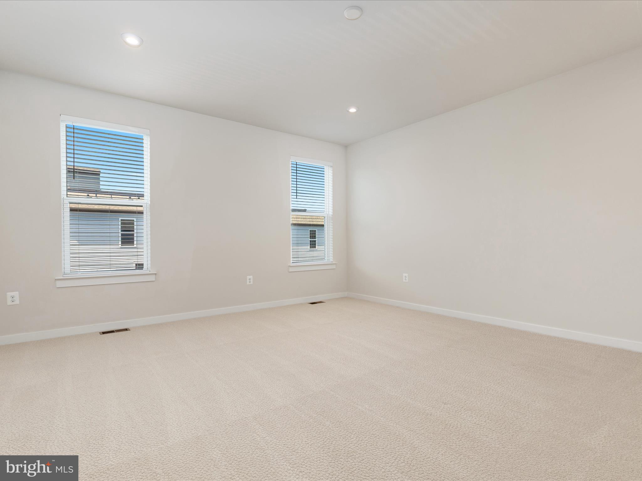 ASHBROOK PLACE - Residential Lease