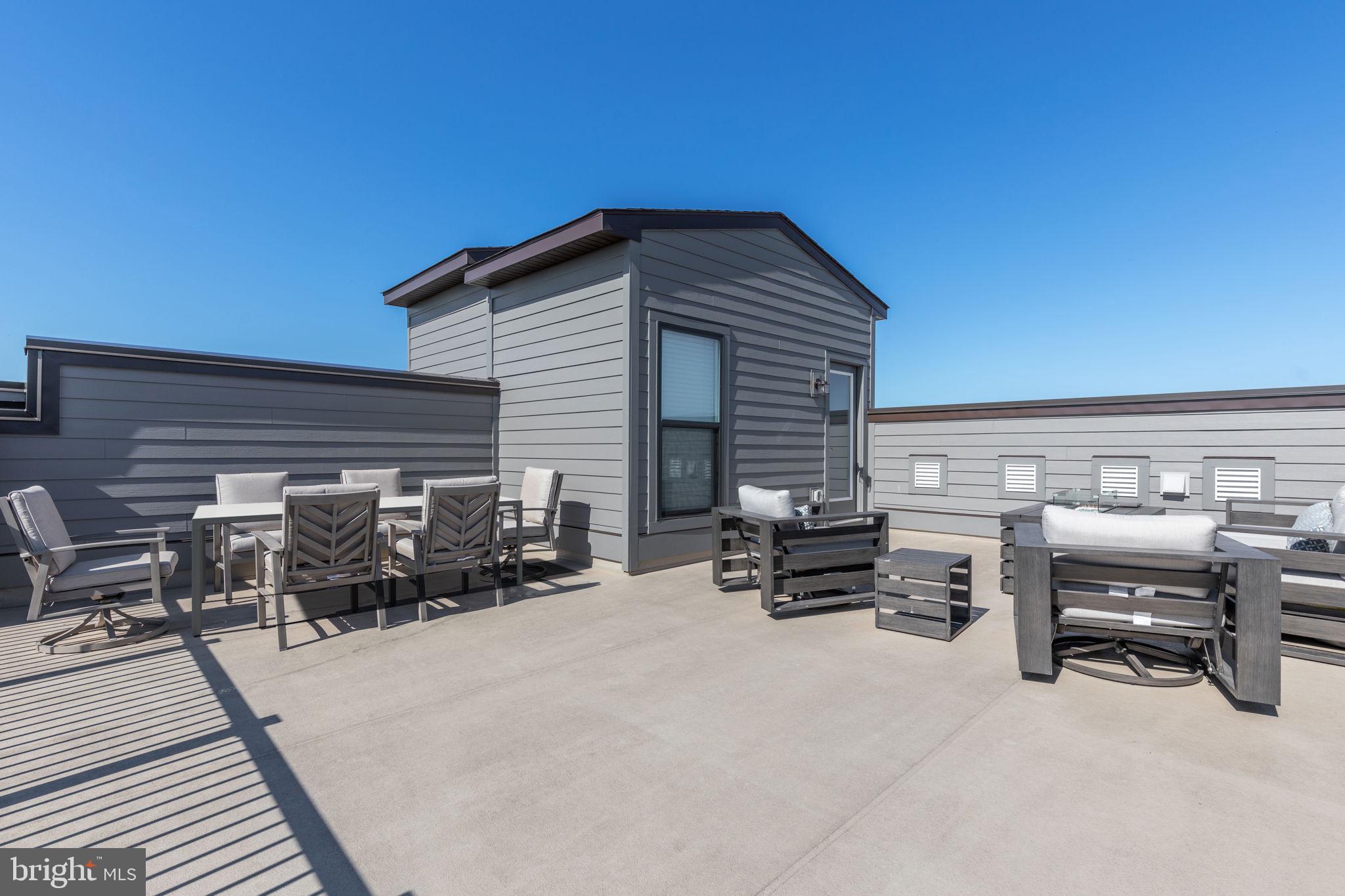 ASHBROOK PLACE - Residential Lease