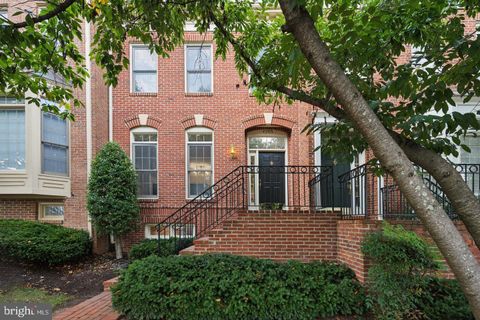 1753 22ND STREET N ARLINGTON VA 22209