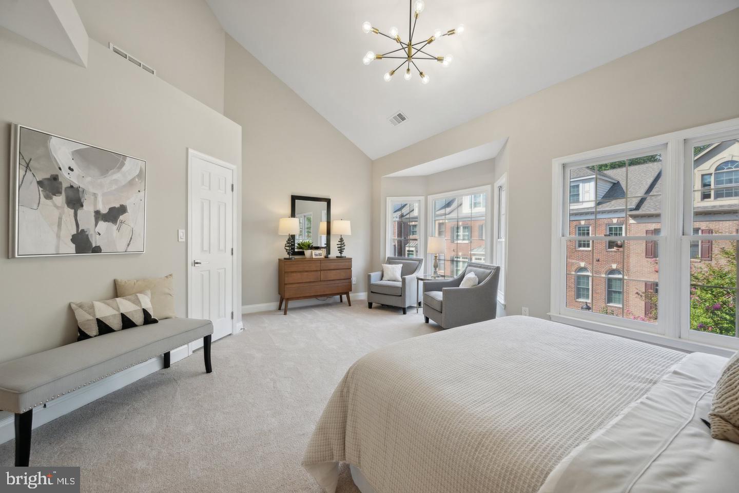 PALISADES PARK - Residential Lease