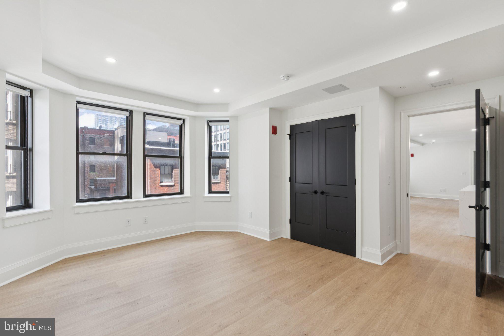 RITTENHOUSE SQUARE - Residential Lease