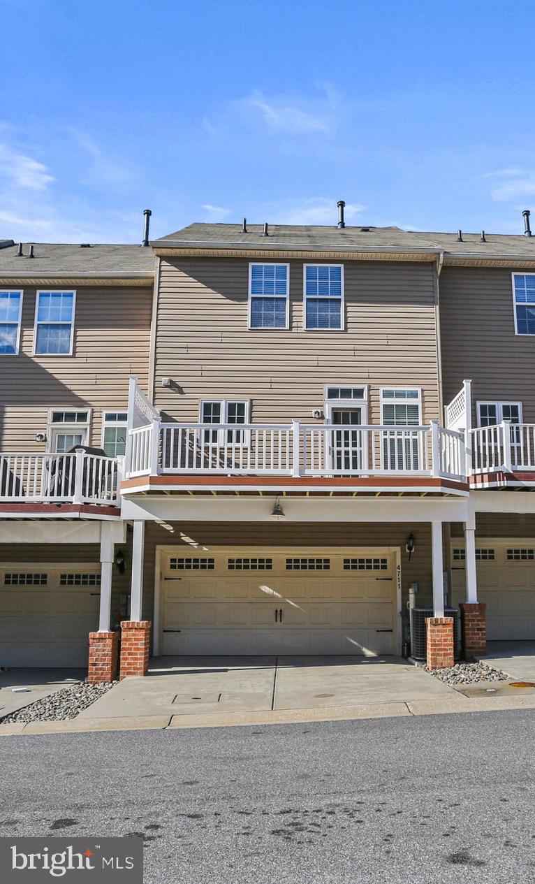 DORSEY CROSSING - Residential