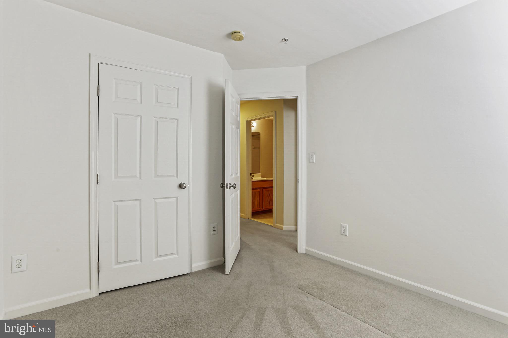 DORSEY CROSSING - Residential