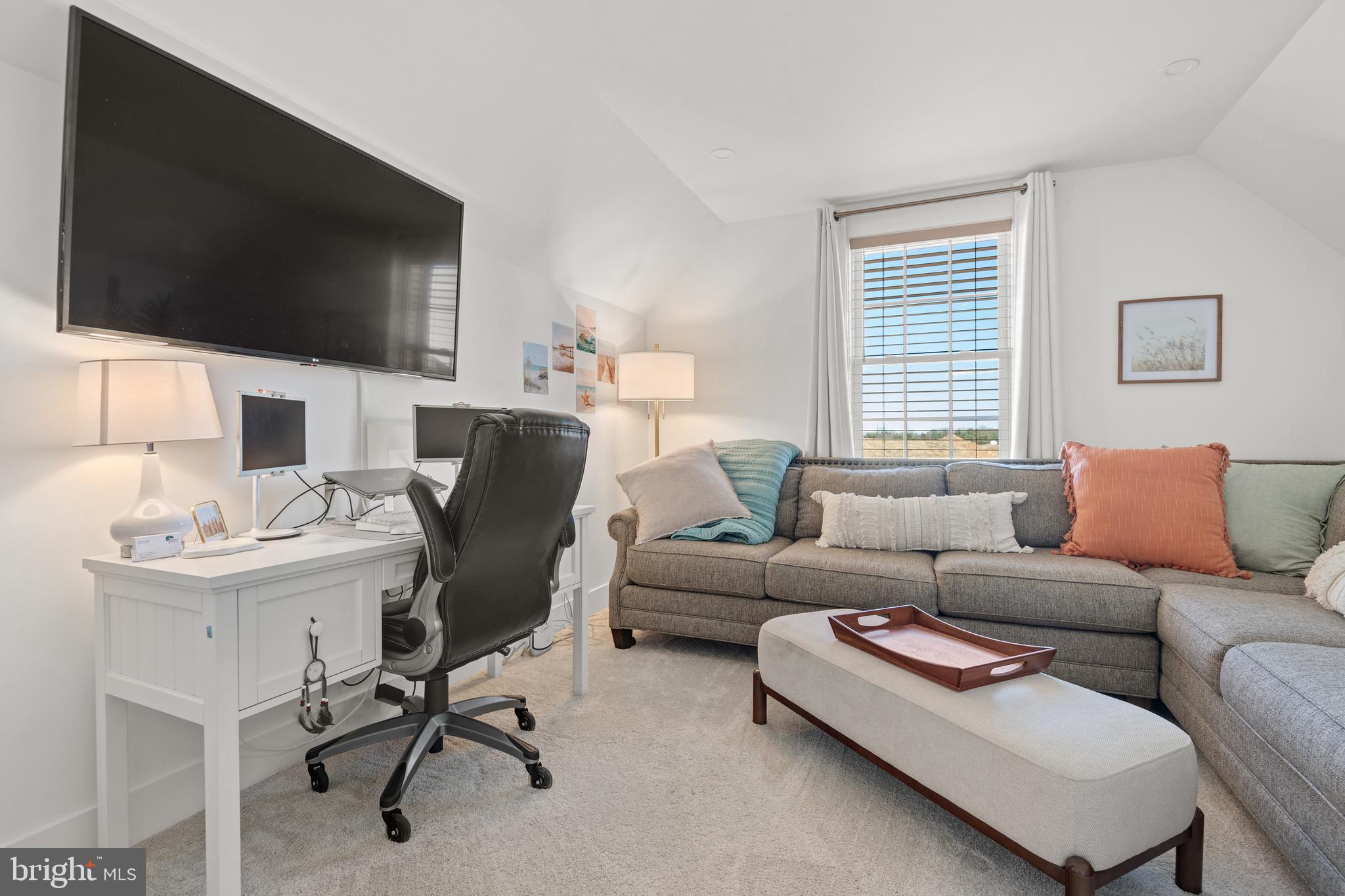 STONEHENGE ESTATES - Residential