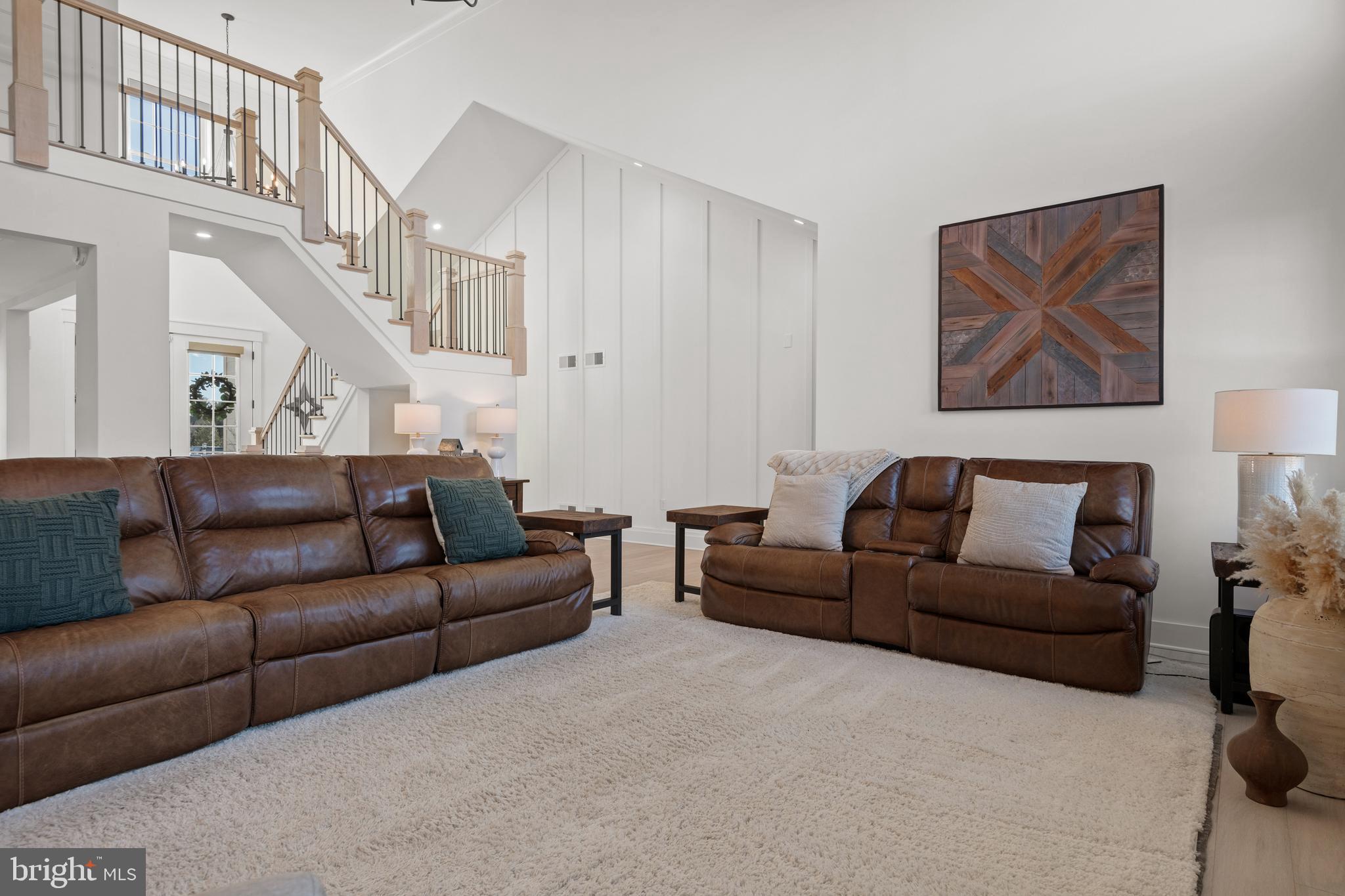 STONEHENGE ESTATES - Residential