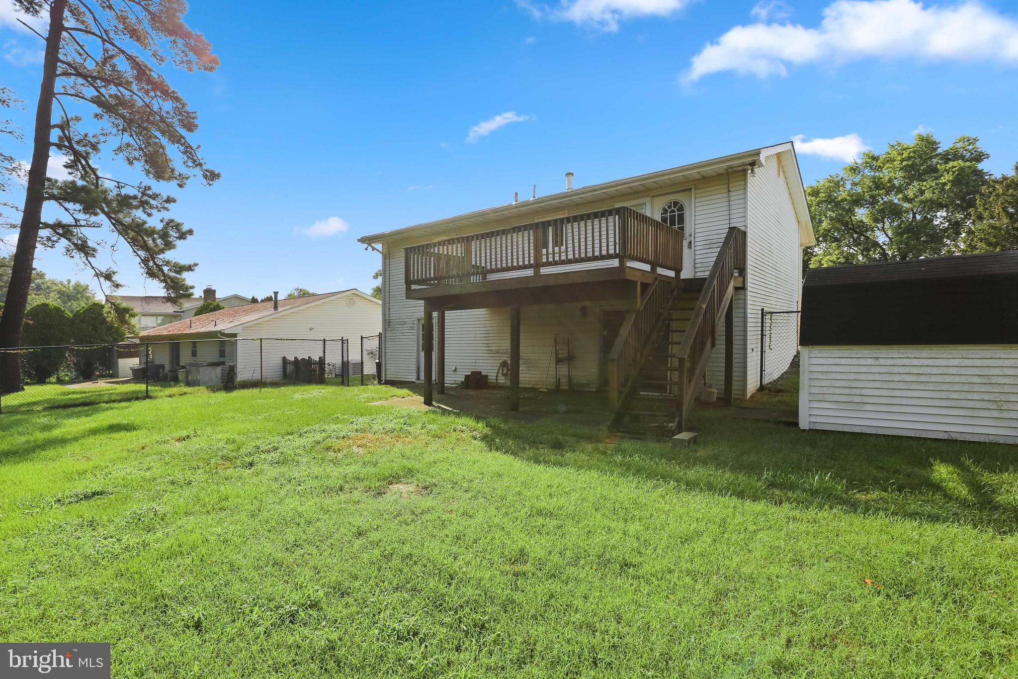 FOUR SEASONS ESTATES - Residential