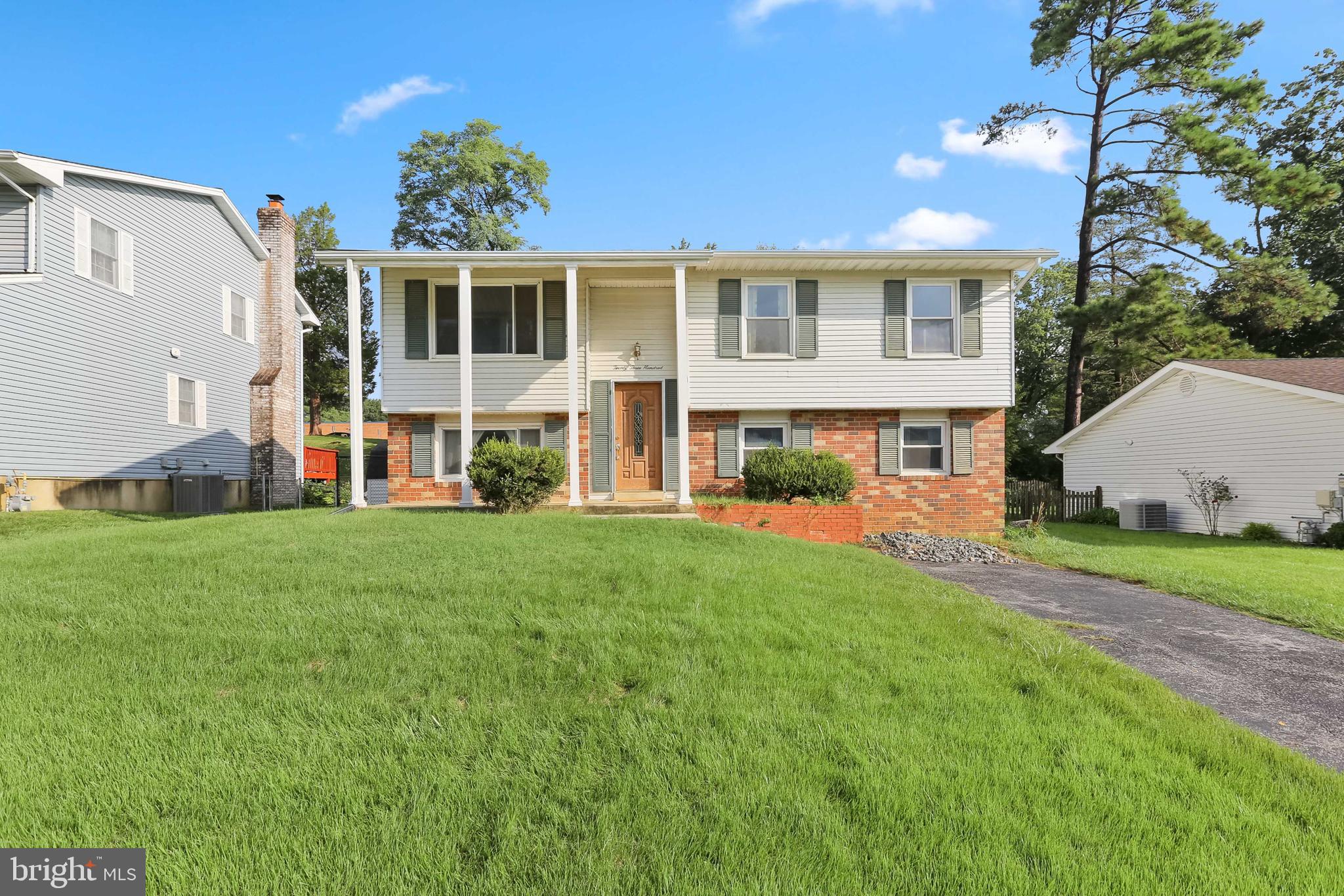 FOUR SEASONS ESTATES - Residential