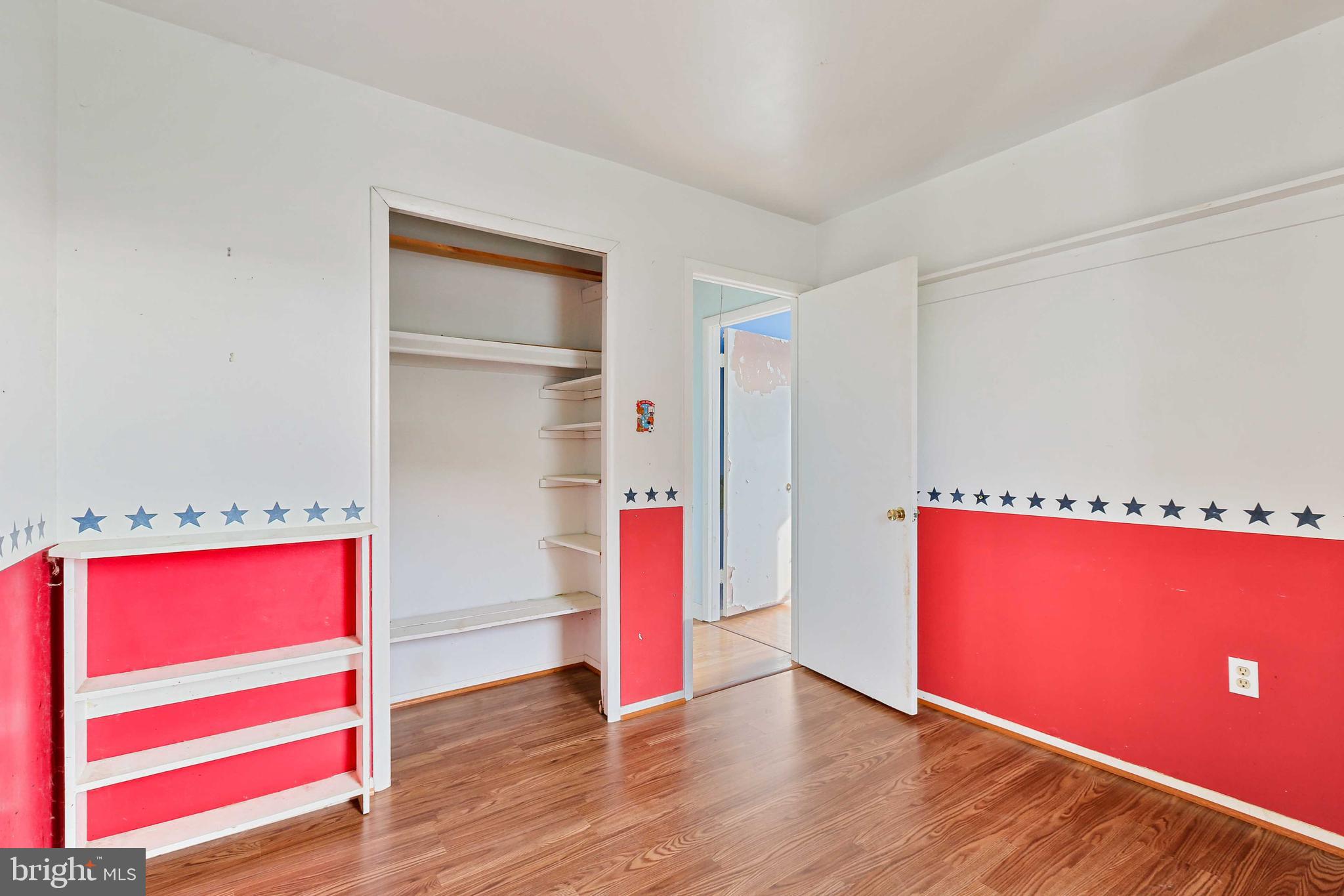 FOUR SEASONS ESTATES - Residential