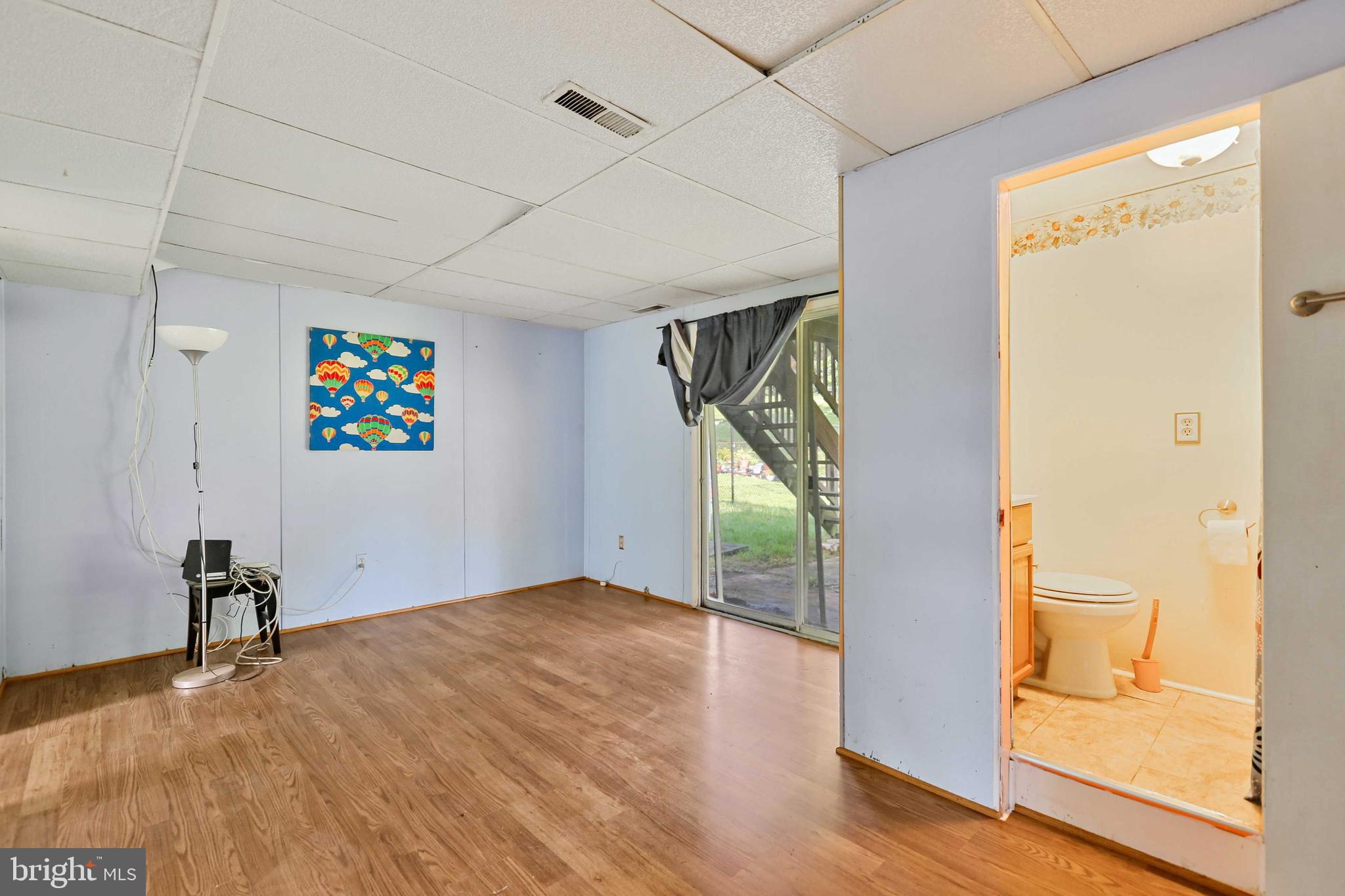 FOUR SEASONS ESTATES - Residential