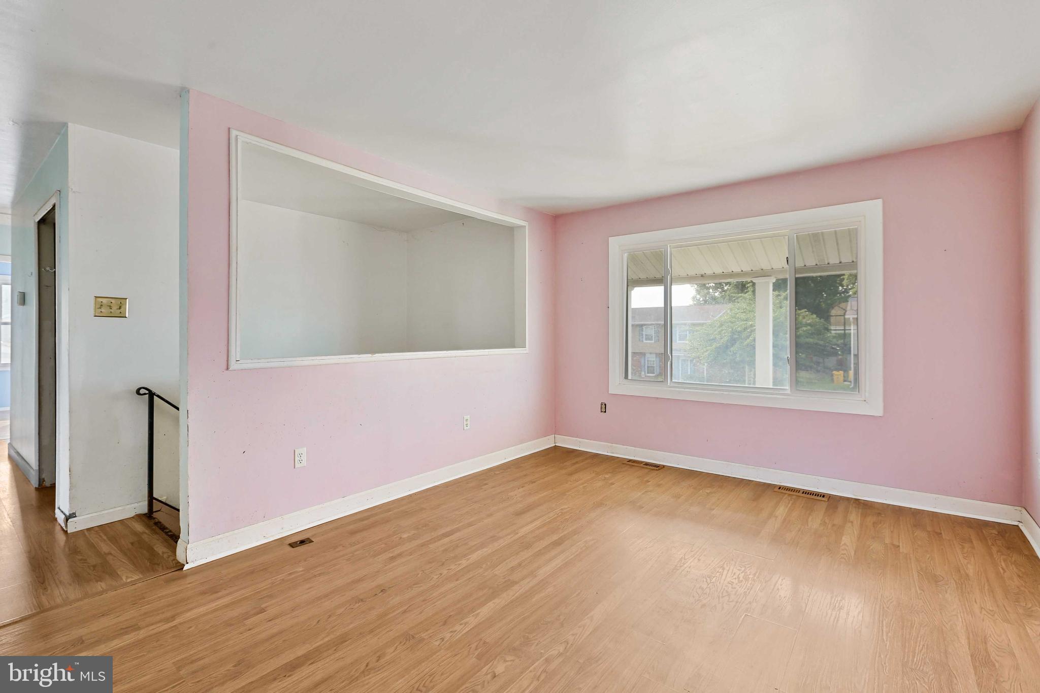 FOUR SEASONS ESTATES - Residential