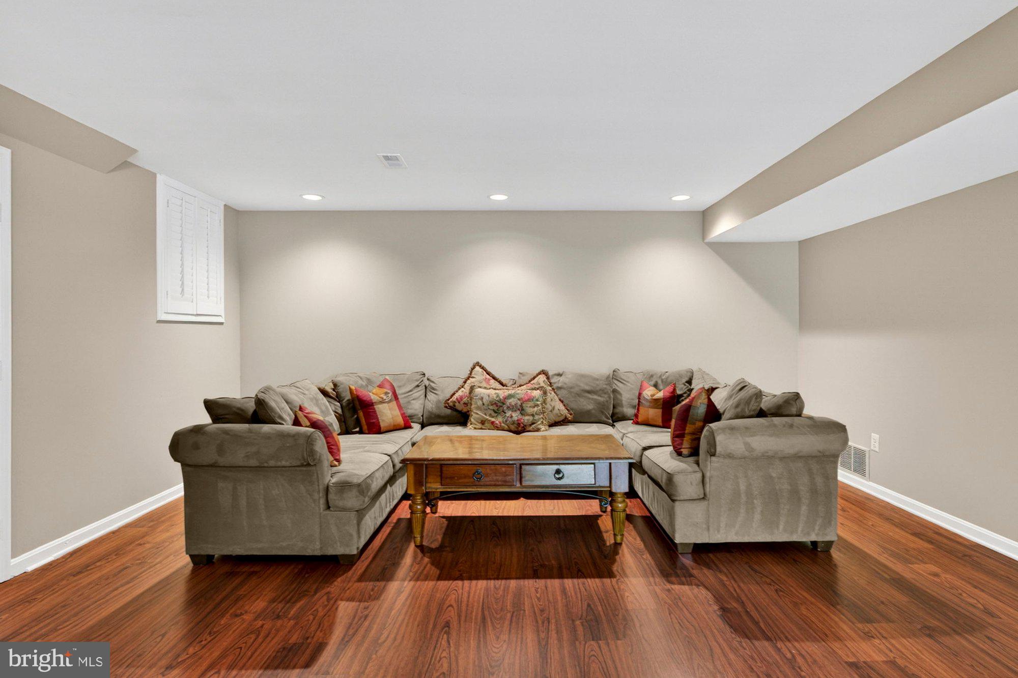TILTON VALLEY ESTATES - Residential
