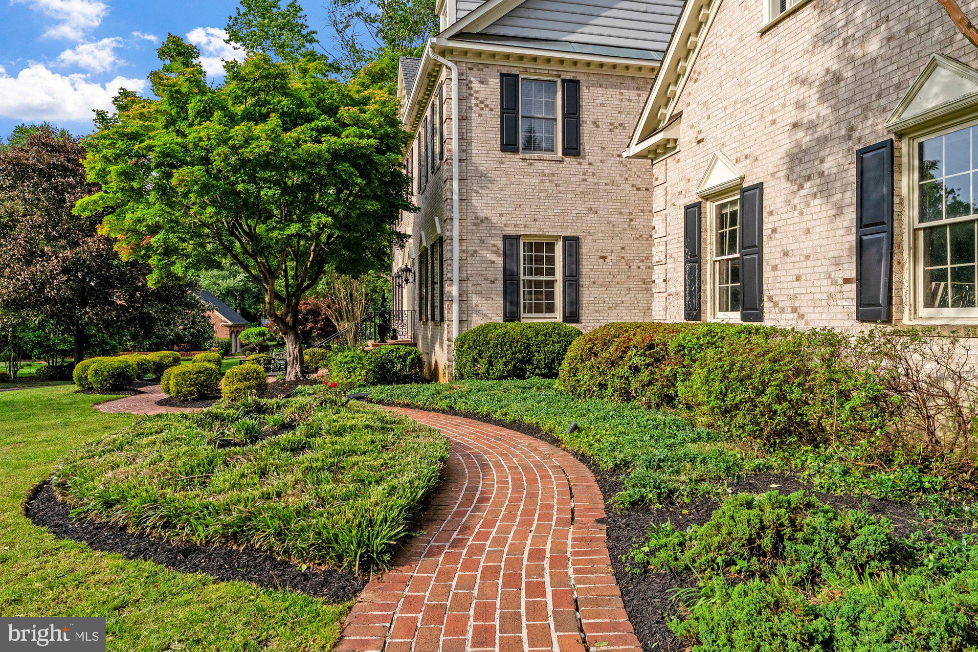 TILTON VALLEY ESTATES - Residential