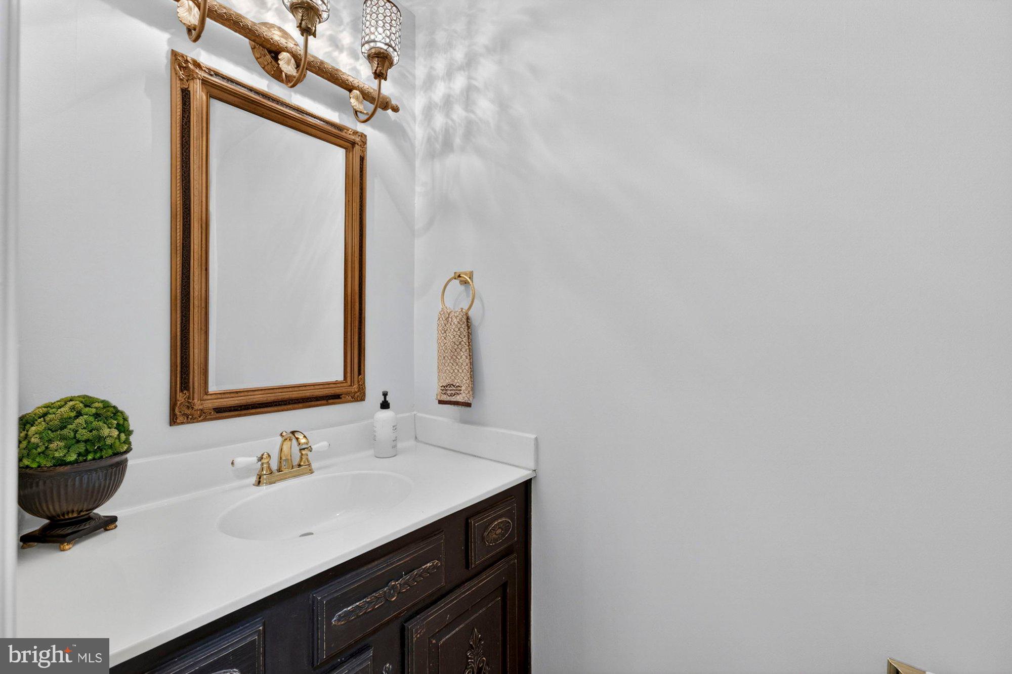 TILTON VALLEY ESTATES - Residential