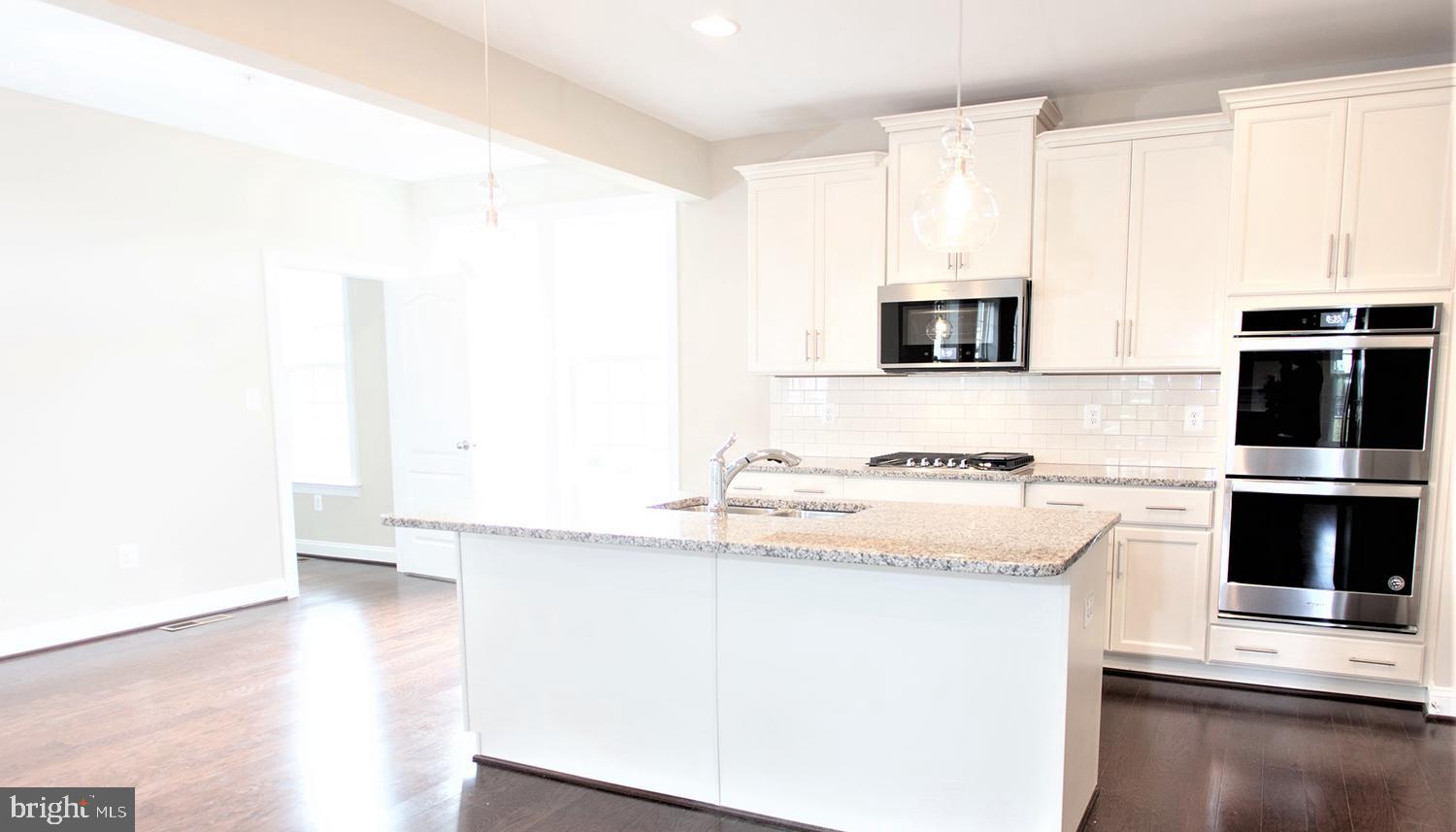 CANTERBURY STATION - Residential