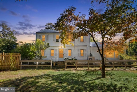 Photo of 8 Shinney Lane, TRENTON, NJ 08648 (MLS # NJME2085058)