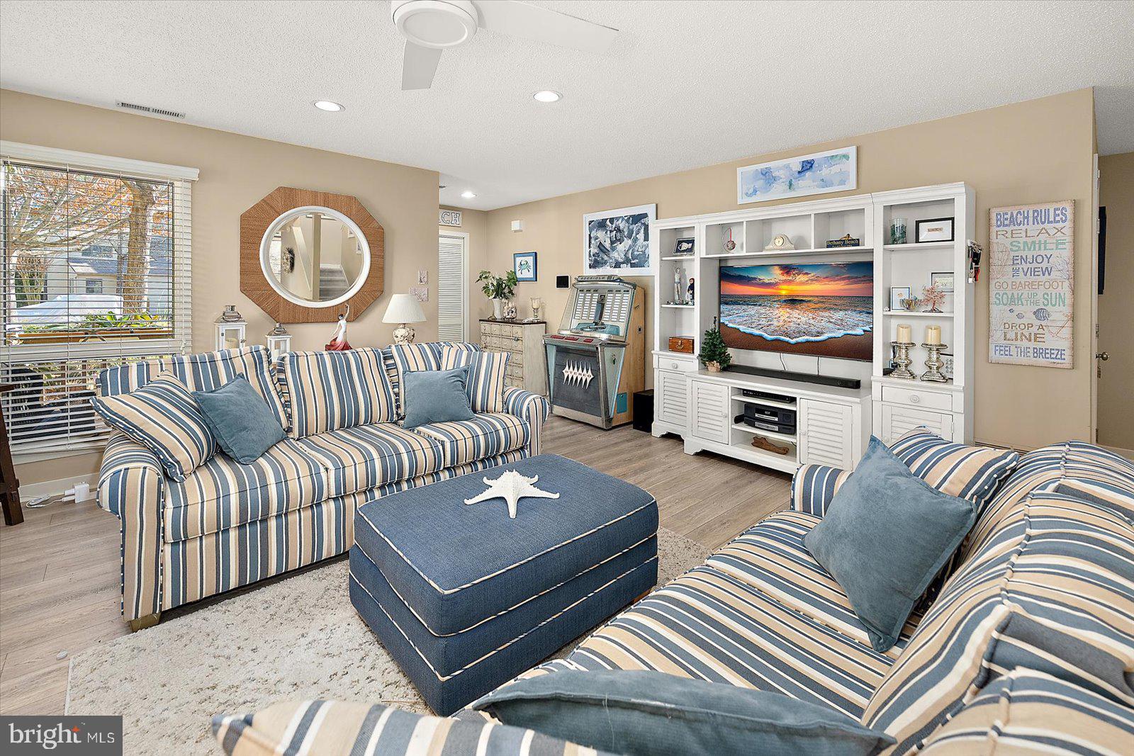 BETHANY PROPER TOWNHOMES - Residential