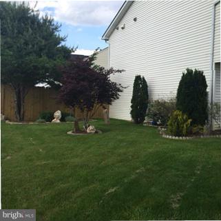 LAKE COVENTRY - Residential