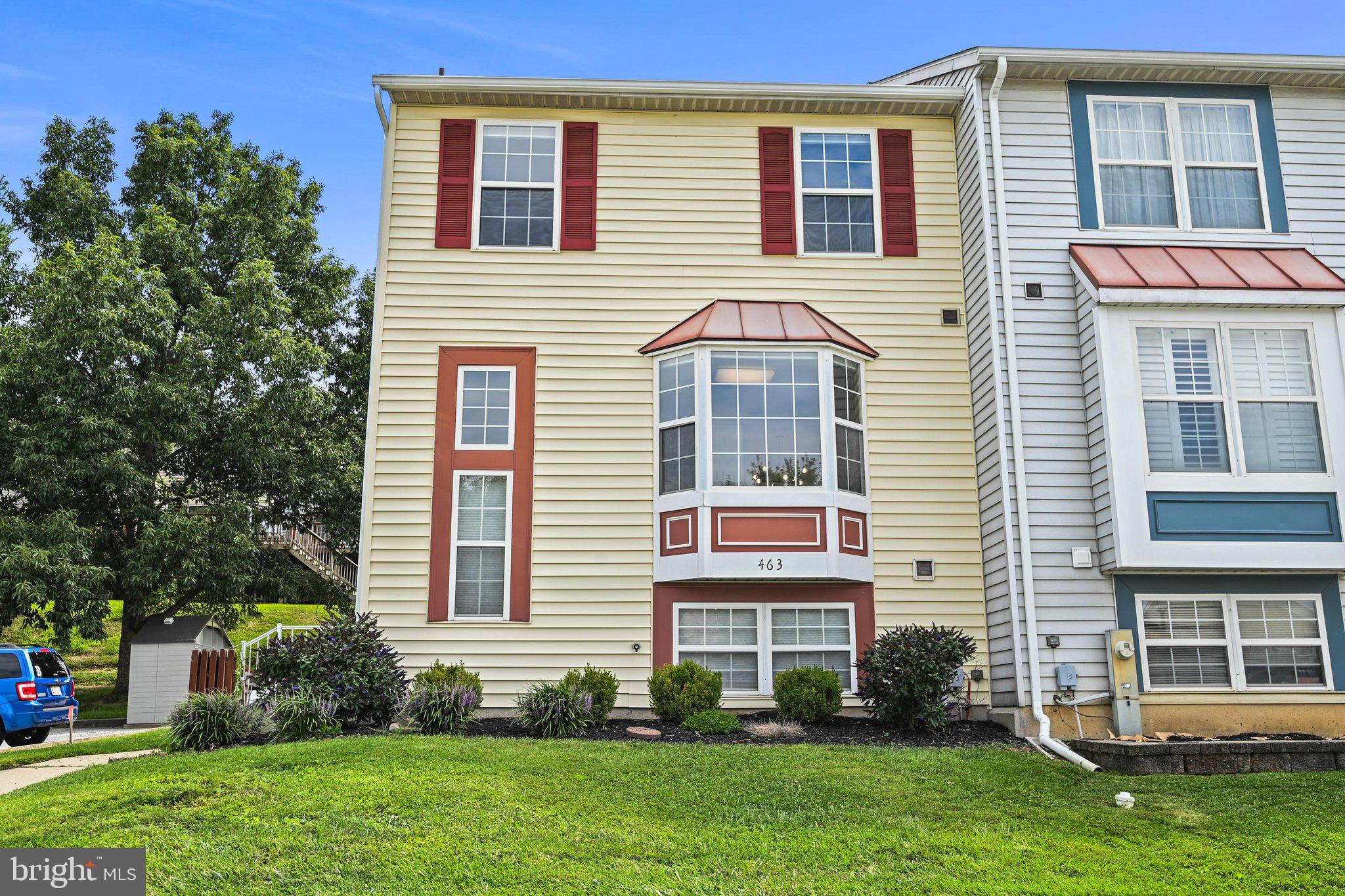 463 PALMER TERRACE